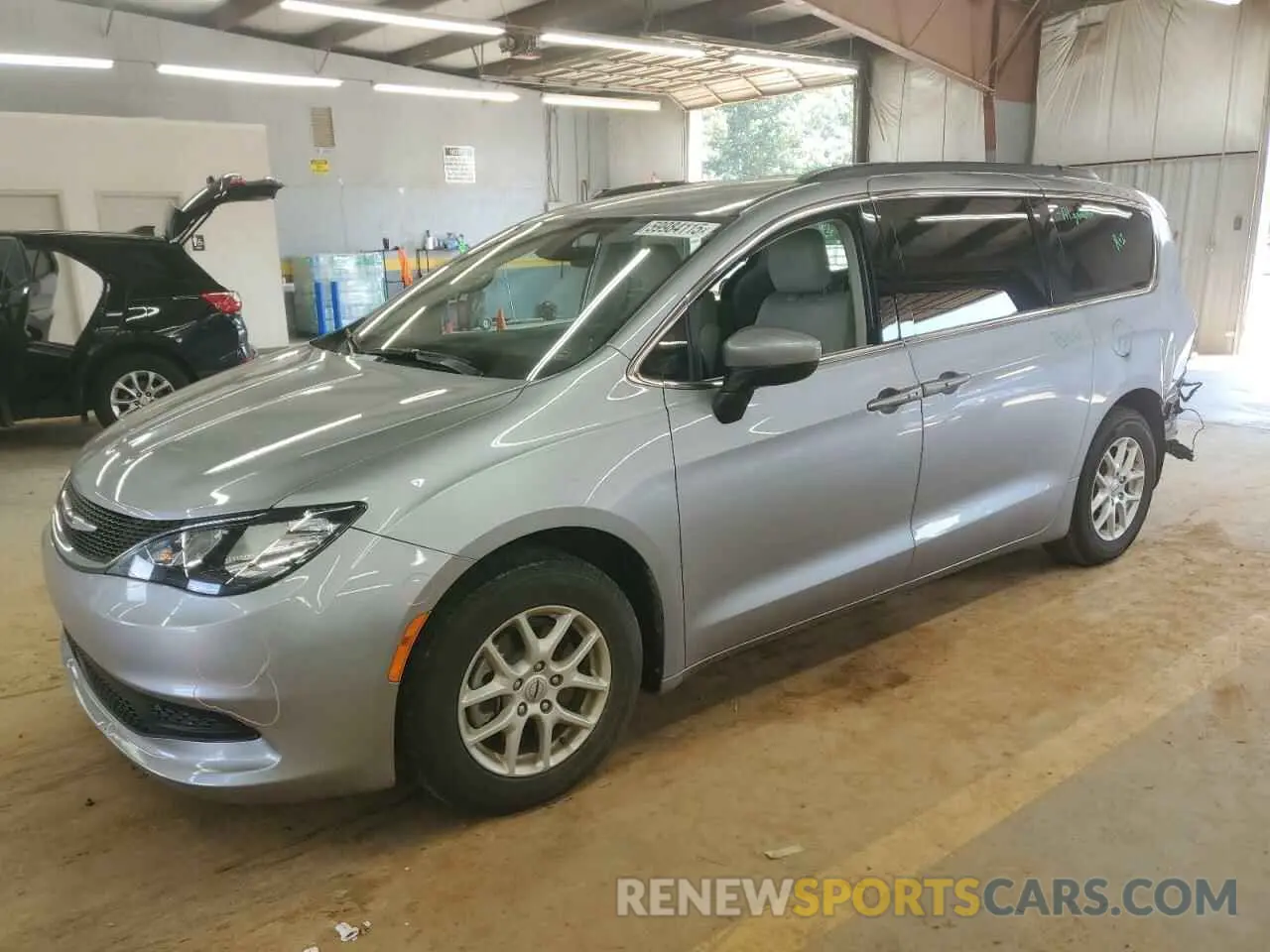 1 Photograph of a damaged car 2C4RC1DG1MR521106 CHRYSLER MINIVAN 2021