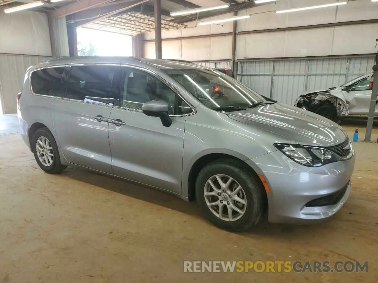 4 Photograph of a damaged car 2C4RC1DG1MR521106 CHRYSLER MINIVAN 2021