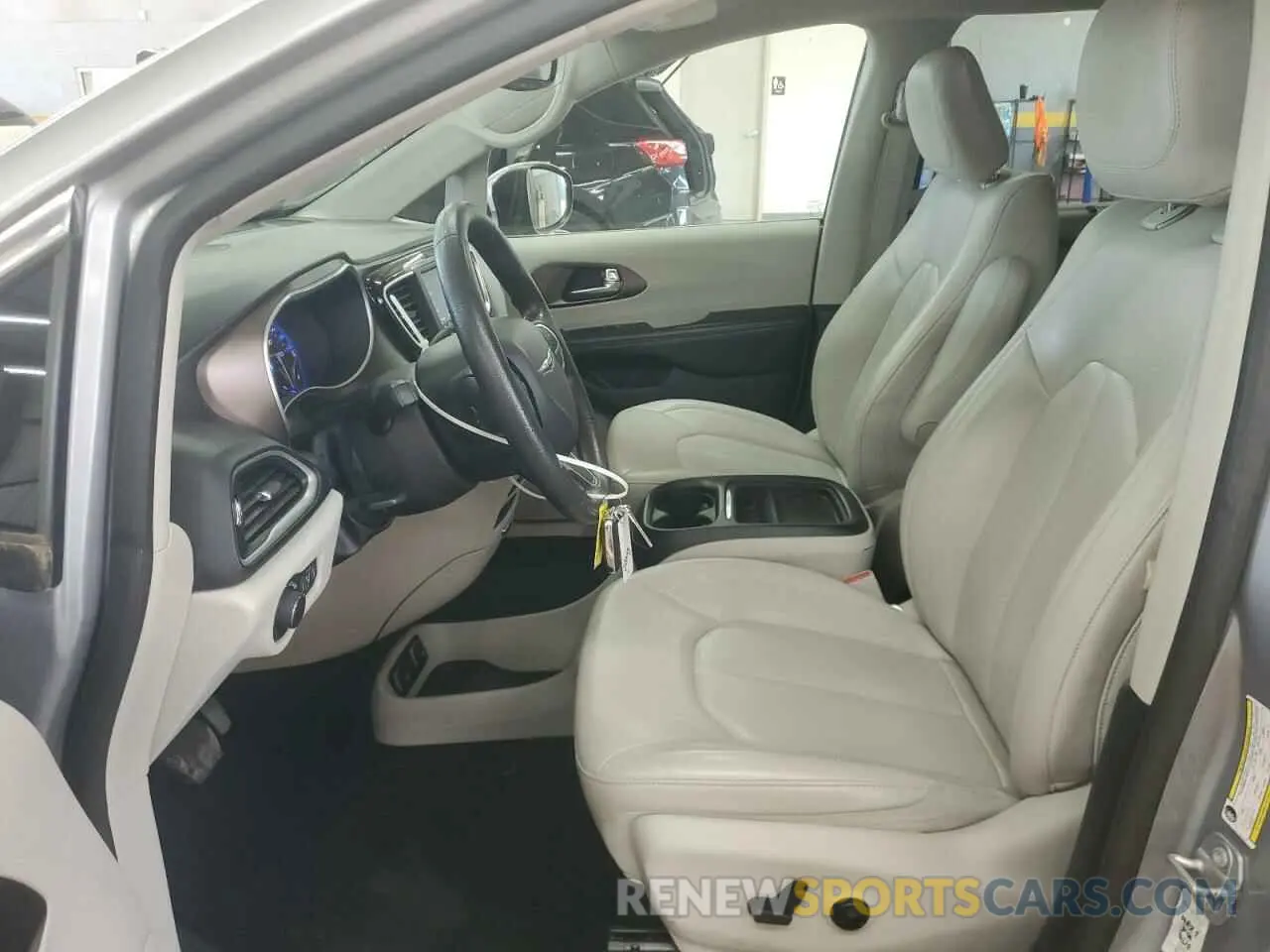 7 Photograph of a damaged car 2C4RC1DG1MR521106 CHRYSLER MINIVAN 2021