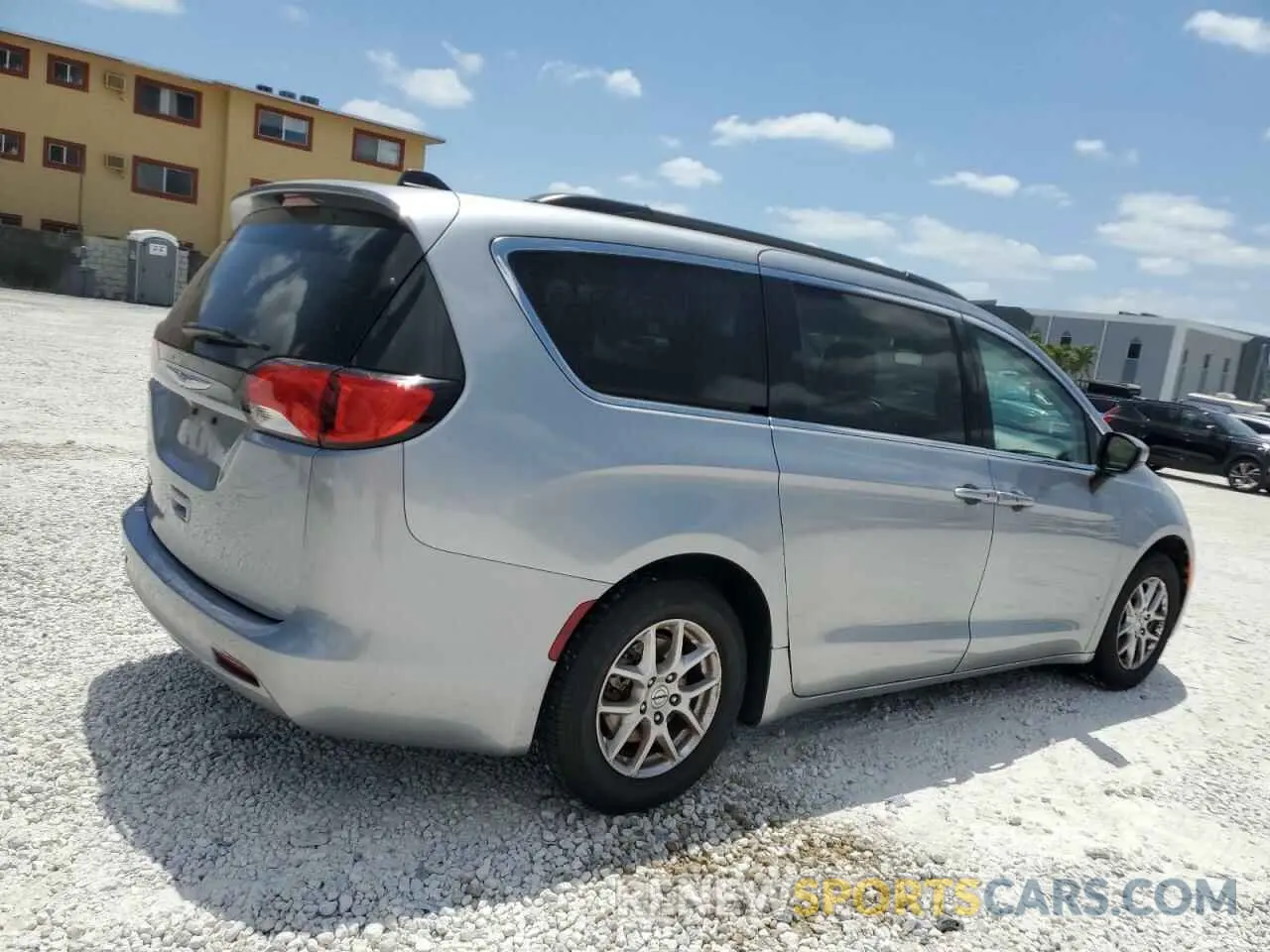 3 Фотография поврежденного автомобиля 2C4RC1DG1MR530534 CHRYSLER MINIVAN 2021