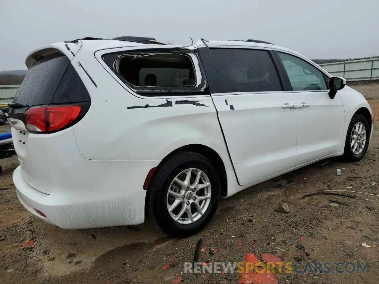 3 Photograph of a damaged car 2C4RC1DG2MR539565 CHRYSLER MINIVAN 2021
