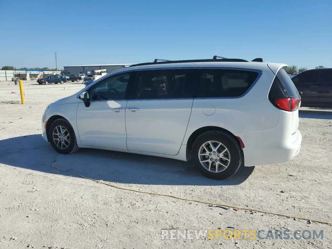 2 Photograph of a damaged car 2C4RC1DG4MR547697 CHRYSLER MINIVAN 2021