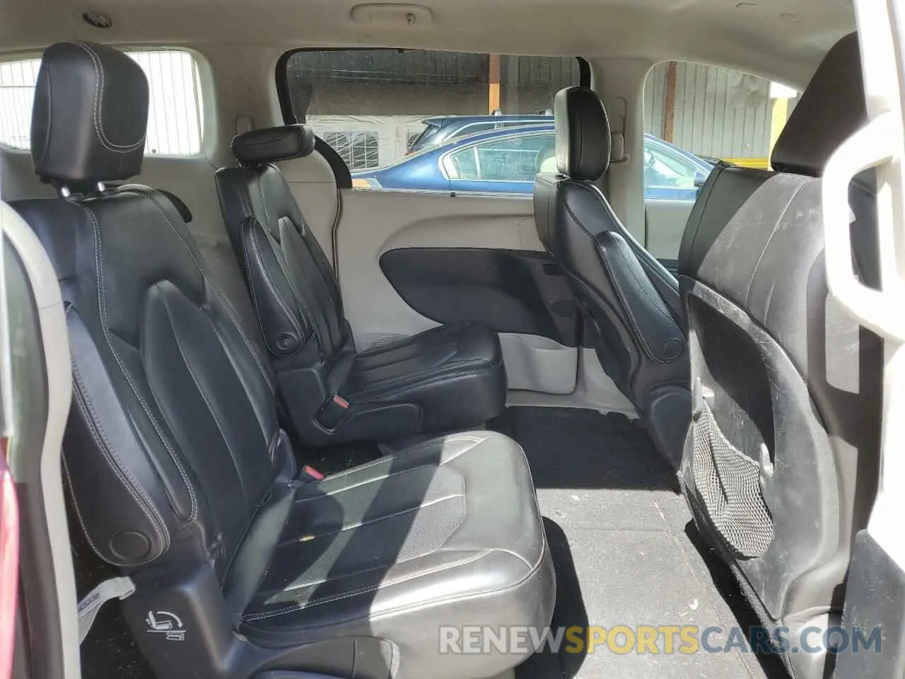 11 Фотография поврежденного автомобиля 2C4RC1DG8MR502827 CHRYSLER MINIVAN 2021