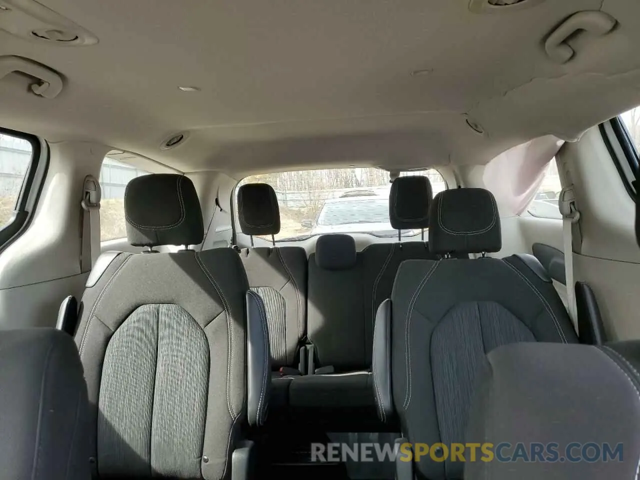 10 Фотография поврежденного автомобиля 2C4RC1CG0NR104224 CHRYSLER MINIVAN 2022