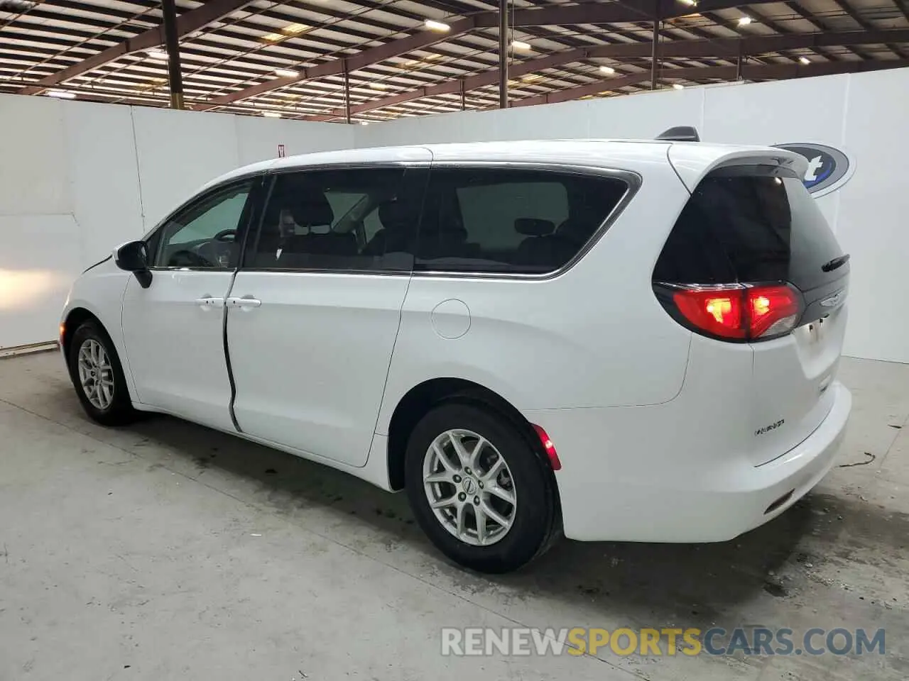 2 Фотография поврежденного автомобиля 2C4RC1CG0PR534564 CHRYSLER MINIVAN 2023