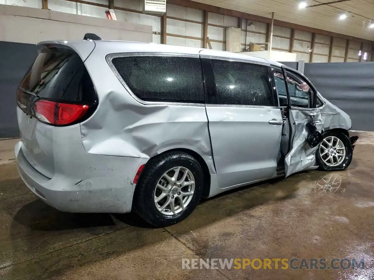3 Фотография поврежденного автомобиля 2C4RC1CG0PR607755 CHRYSLER MINIVAN 2023