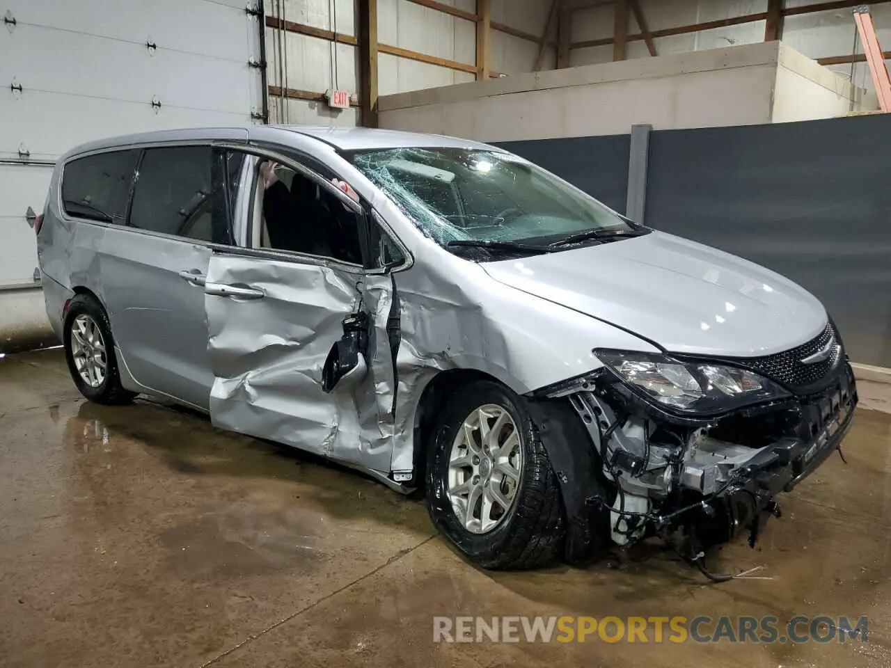 4 Фотография поврежденного автомобиля 2C4RC1CG0PR607755 CHRYSLER MINIVAN 2023