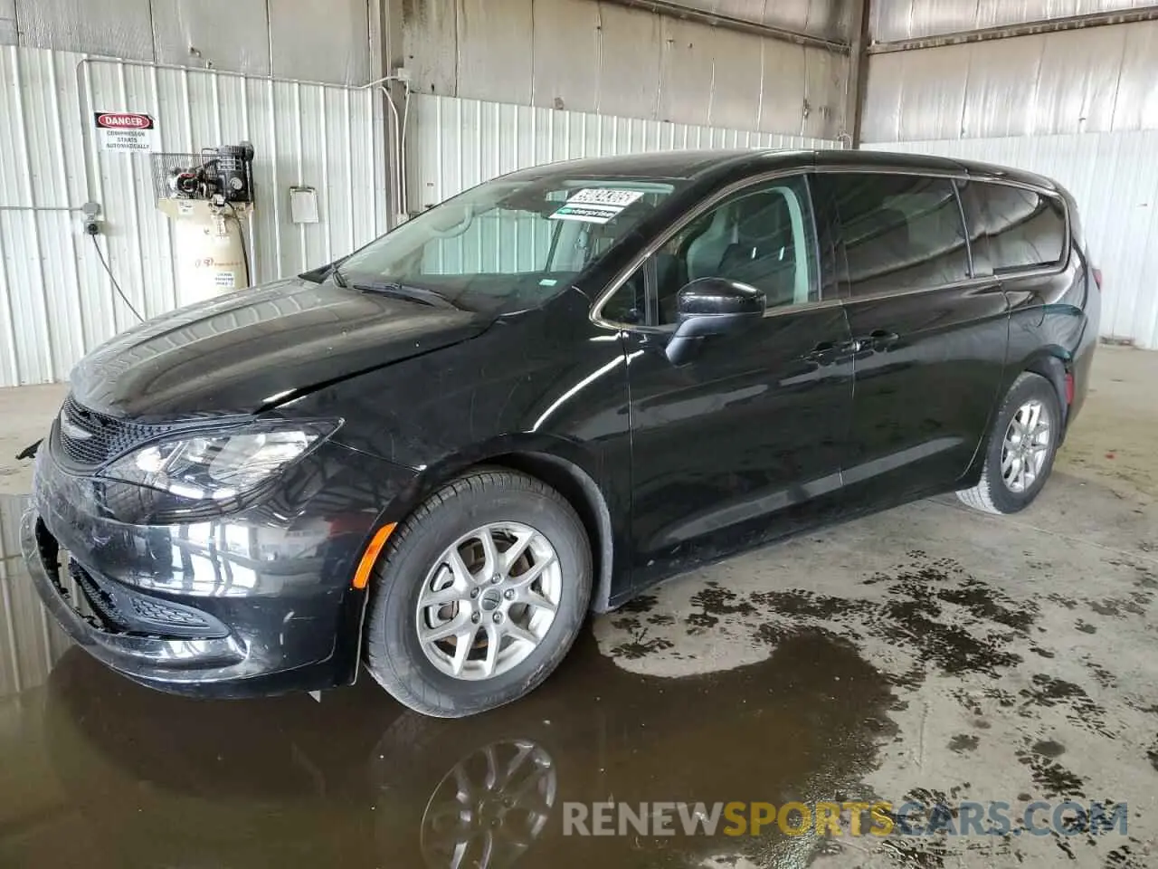 1 Фотография поврежденного автомобиля 2C4RC1CG2PR612780 CHRYSLER MINIVAN 2023