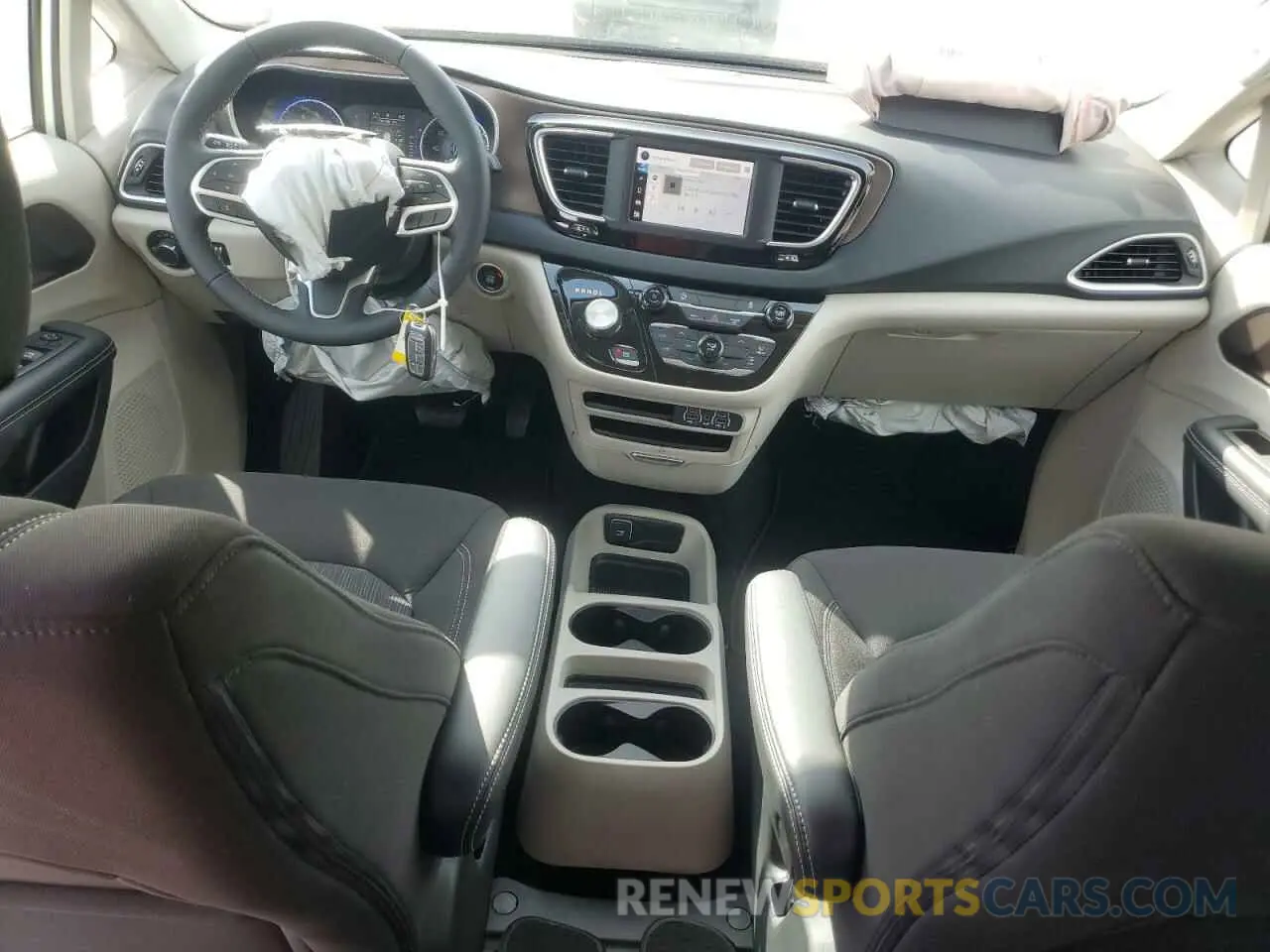 8 Фотография поврежденного автомобиля 2C4RC1CG4PR578566 CHRYSLER MINIVAN 2023