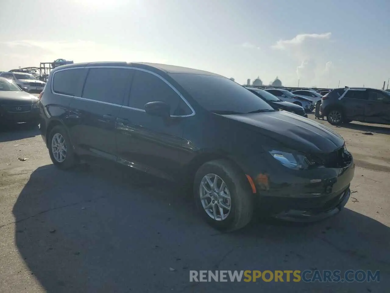4 Фотография поврежденного автомобиля 2C4RC1CG7PR535856 CHRYSLER MINIVAN 2023