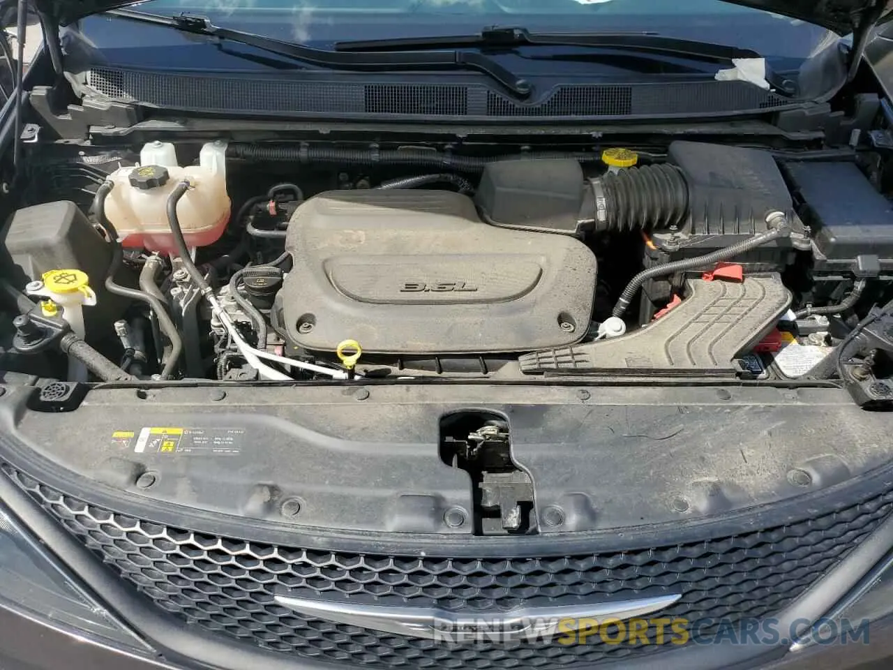 12 Photograph of a damaged car 2C4RC1CG7PR602732 CHRYSLER MINIVAN 2023