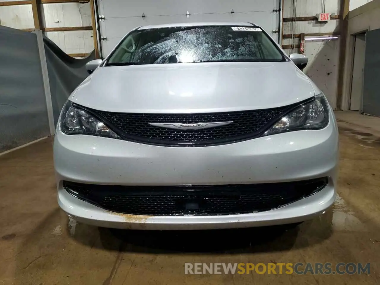 5 Photograph of a damaged car 2C4RC1CG8PR615568 CHRYSLER MINIVAN 2023