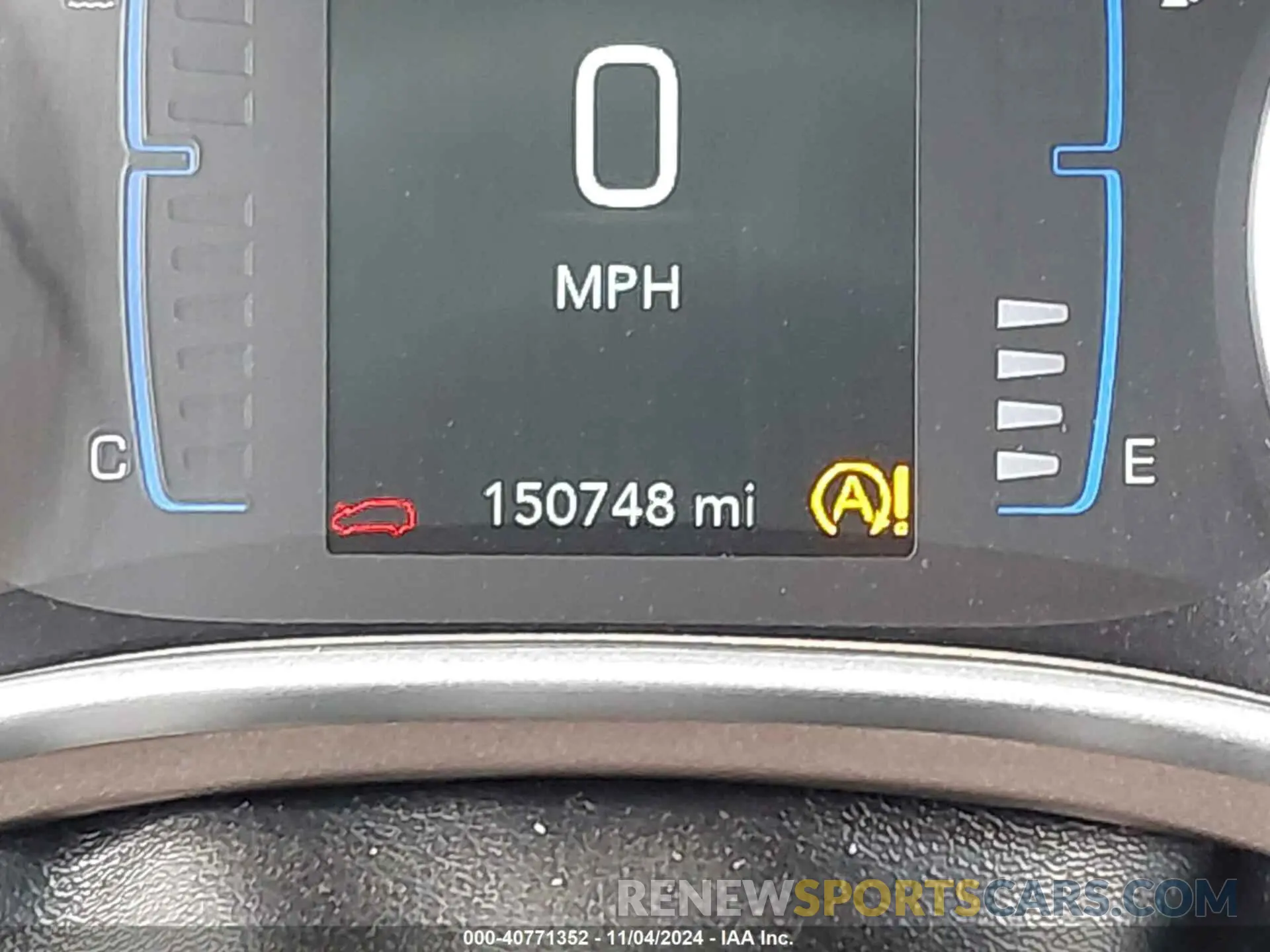 15 Photograph of a damaged car 2C4RC1BG0KR526023 CHRYSLER PACIFICA 2019