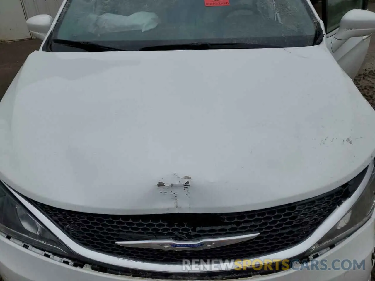 13 Photograph of a damaged car 2C4RC1BG1KR559774 CHRYSLER PACIFICA 2019