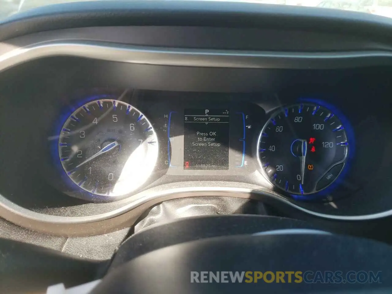 9 Photograph of a damaged car 2C4RC1BG1KR698285 CHRYSLER PACIFICA 2019