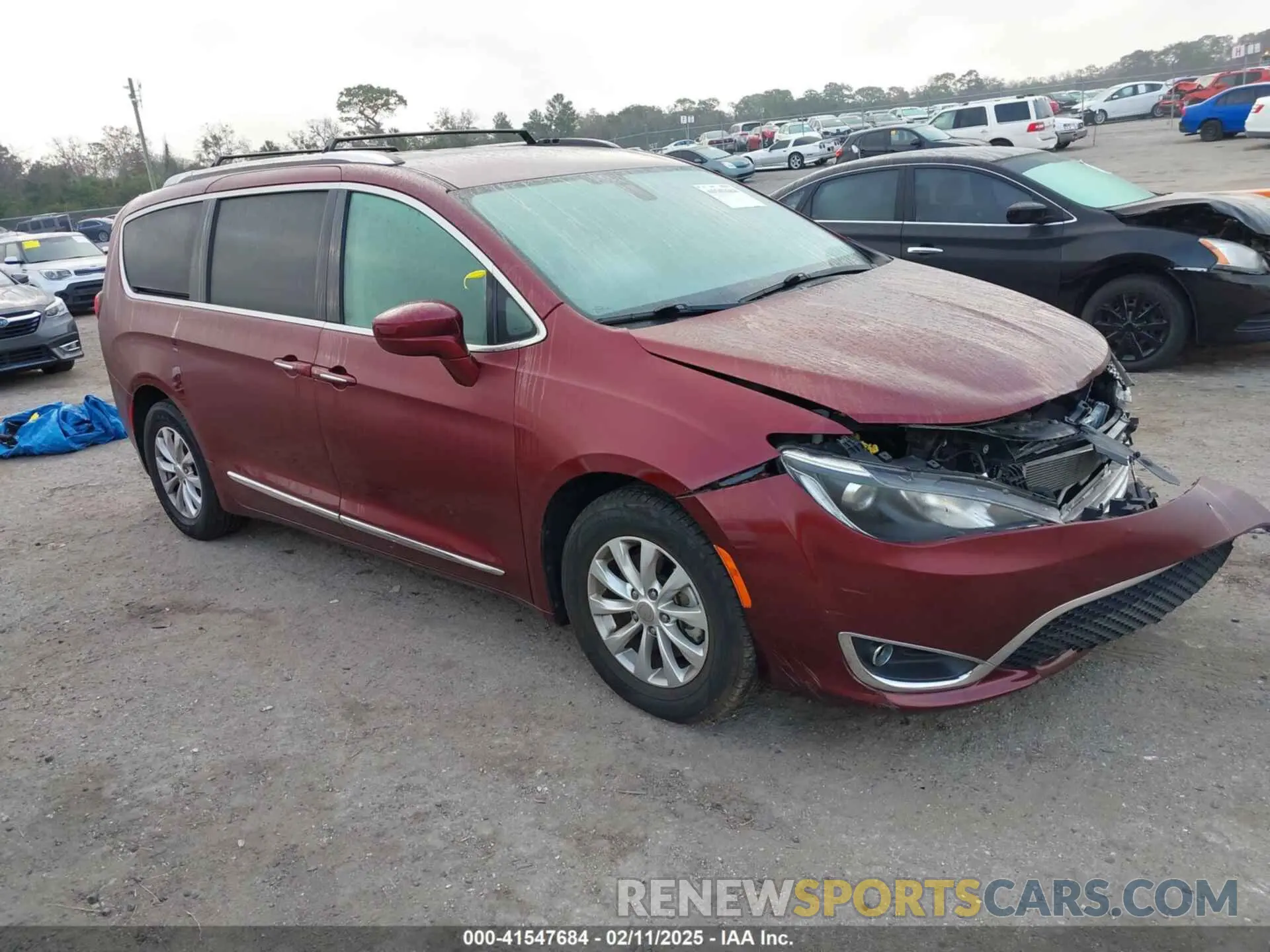 1 Фотография поврежденного автомобиля 2C4RC1BG1KR730880 CHRYSLER PACIFICA 2019