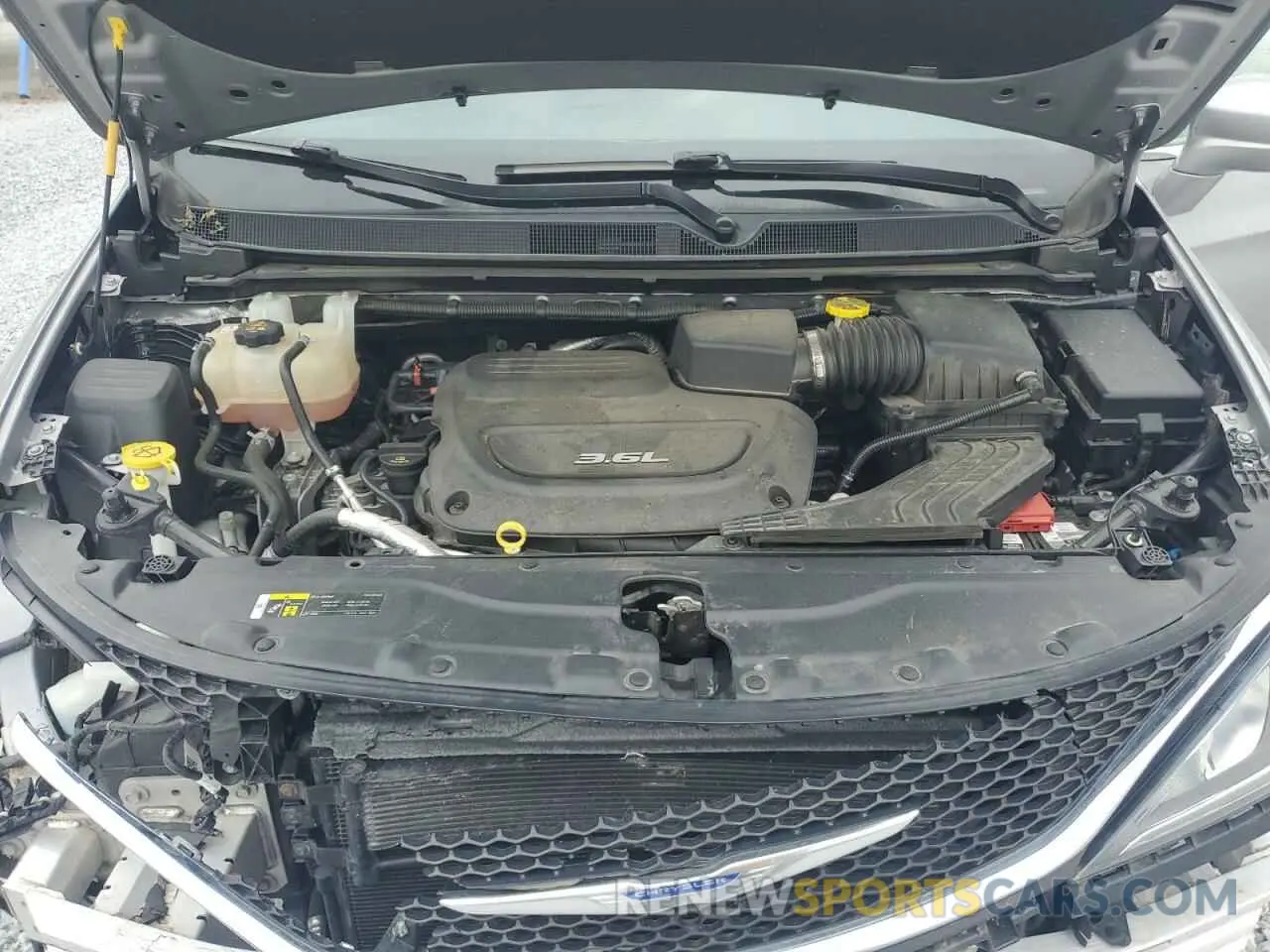 12 Фотография поврежденного автомобиля 2C4RC1BG2KR528422 CHRYSLER PACIFICA 2019