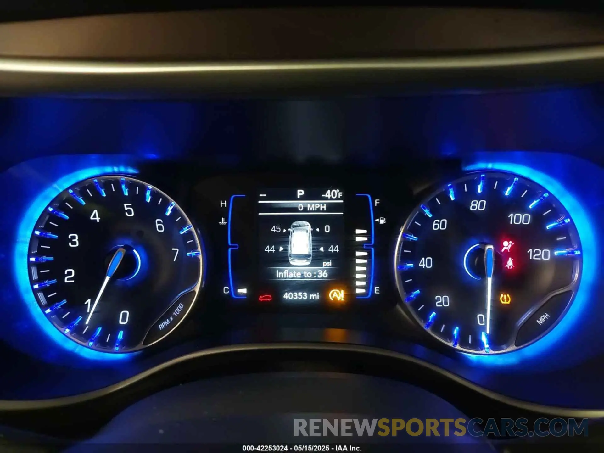 7 Photograph of a damaged car 2C4RC1BG2KR604527 CHRYSLER PACIFICA 2019