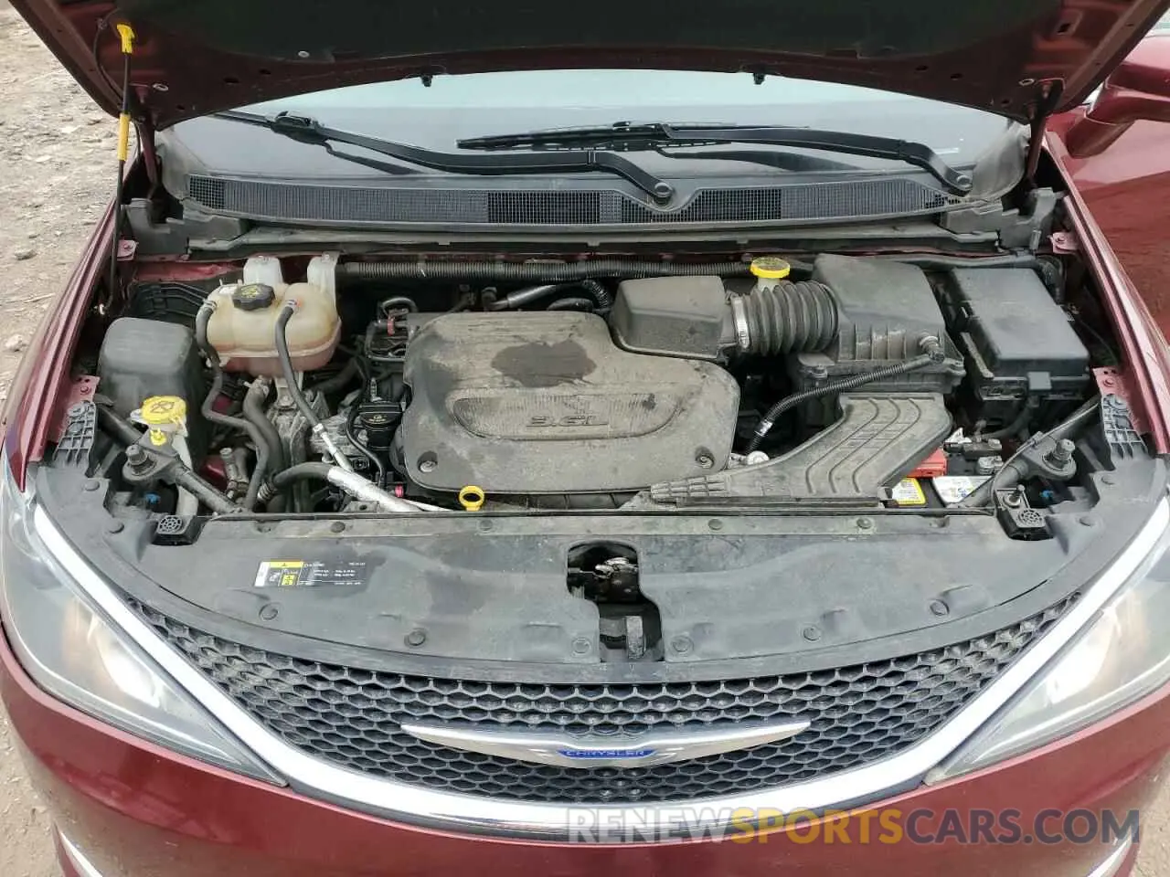 12 Photograph of a damaged car 2C4RC1BG2KR680569 CHRYSLER PACIFICA 2019