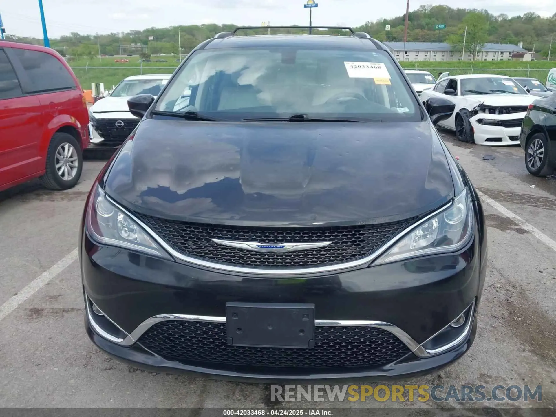12 Фотография поврежденного автомобиля 2C4RC1BG3KR597314 CHRYSLER PACIFICA 2019