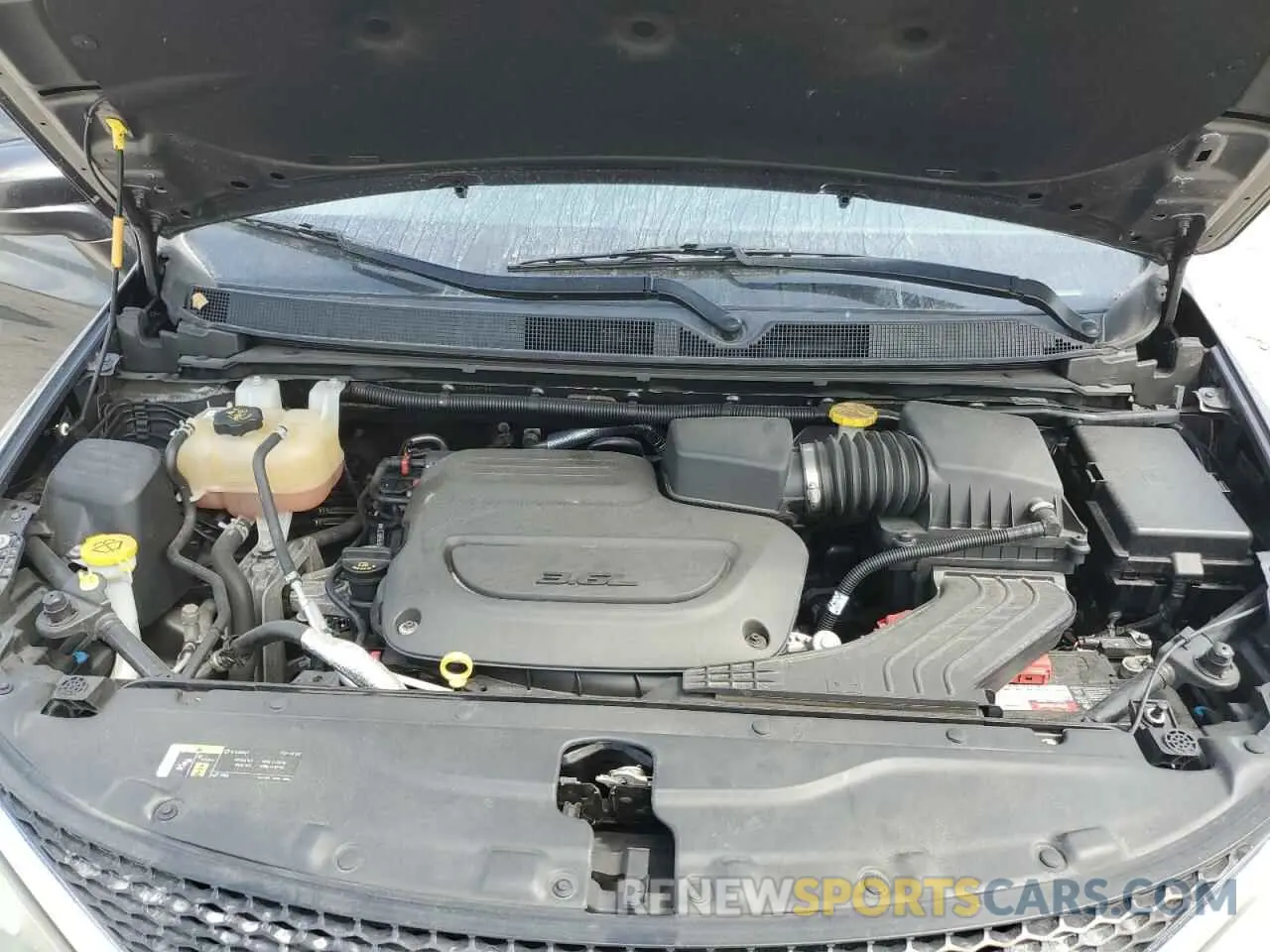 12 Photograph of a damaged car 2C4RC1BG4KR626710 CHRYSLER PACIFICA 2019