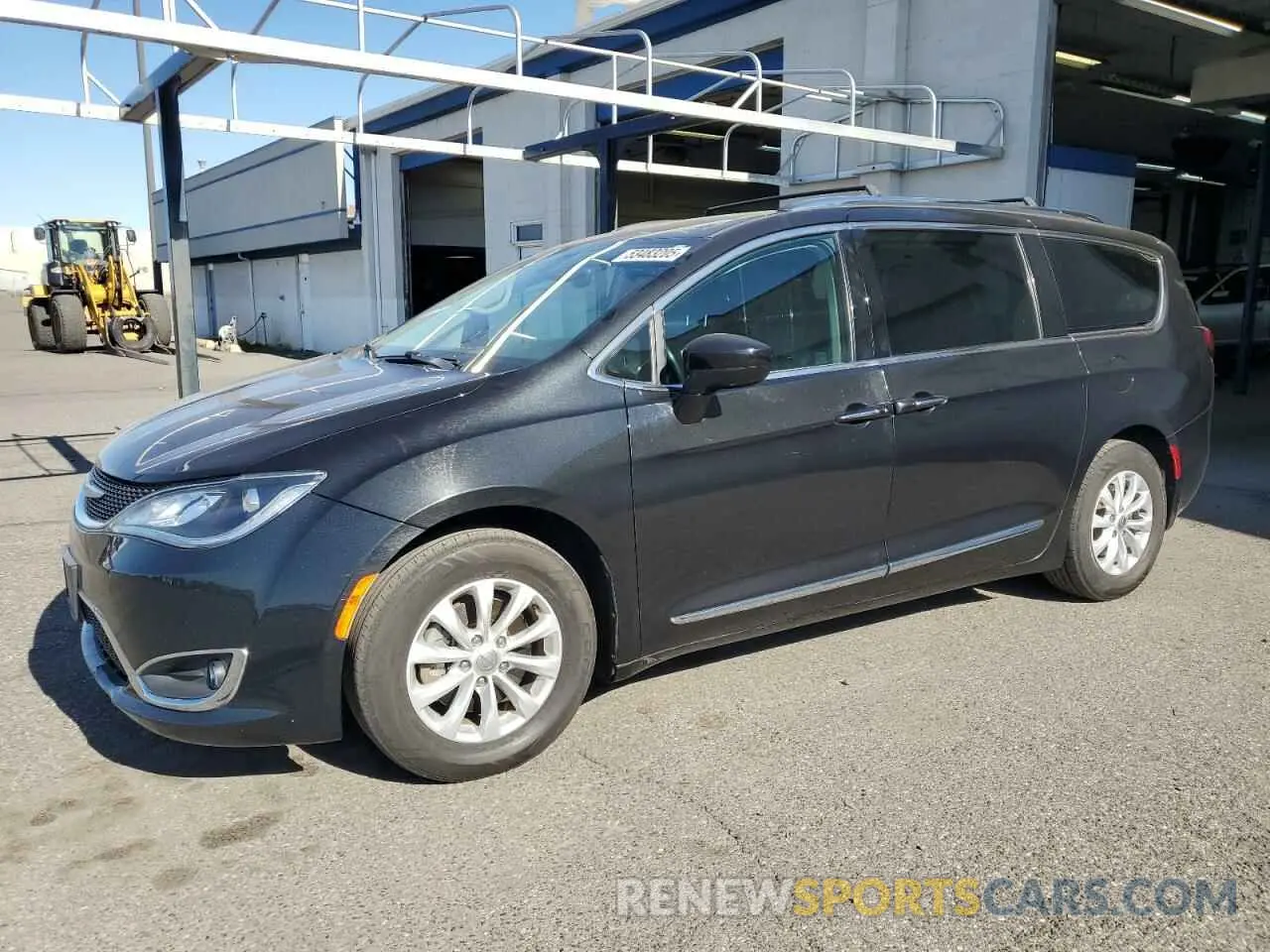 1 Photograph of a damaged car 2C4RC1BG5KR537728 CHRYSLER PACIFICA 2019
