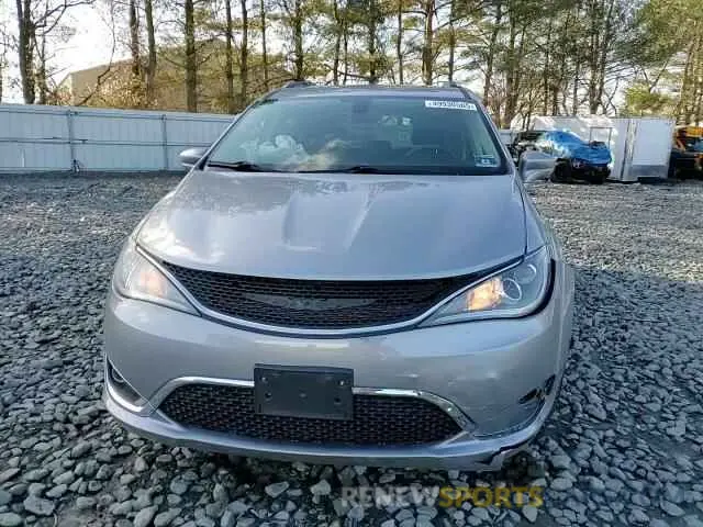 12 Фотография поврежденного автомобиля 2C4RC1BG6KR668313 CHRYSLER PACIFICA 2019
