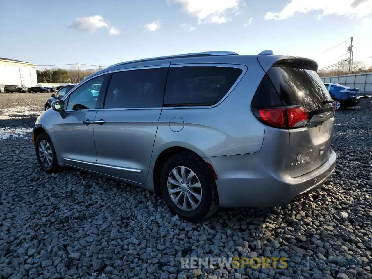 2 Фотография поврежденного автомобиля 2C4RC1BG6KR668313 CHRYSLER PACIFICA 2019