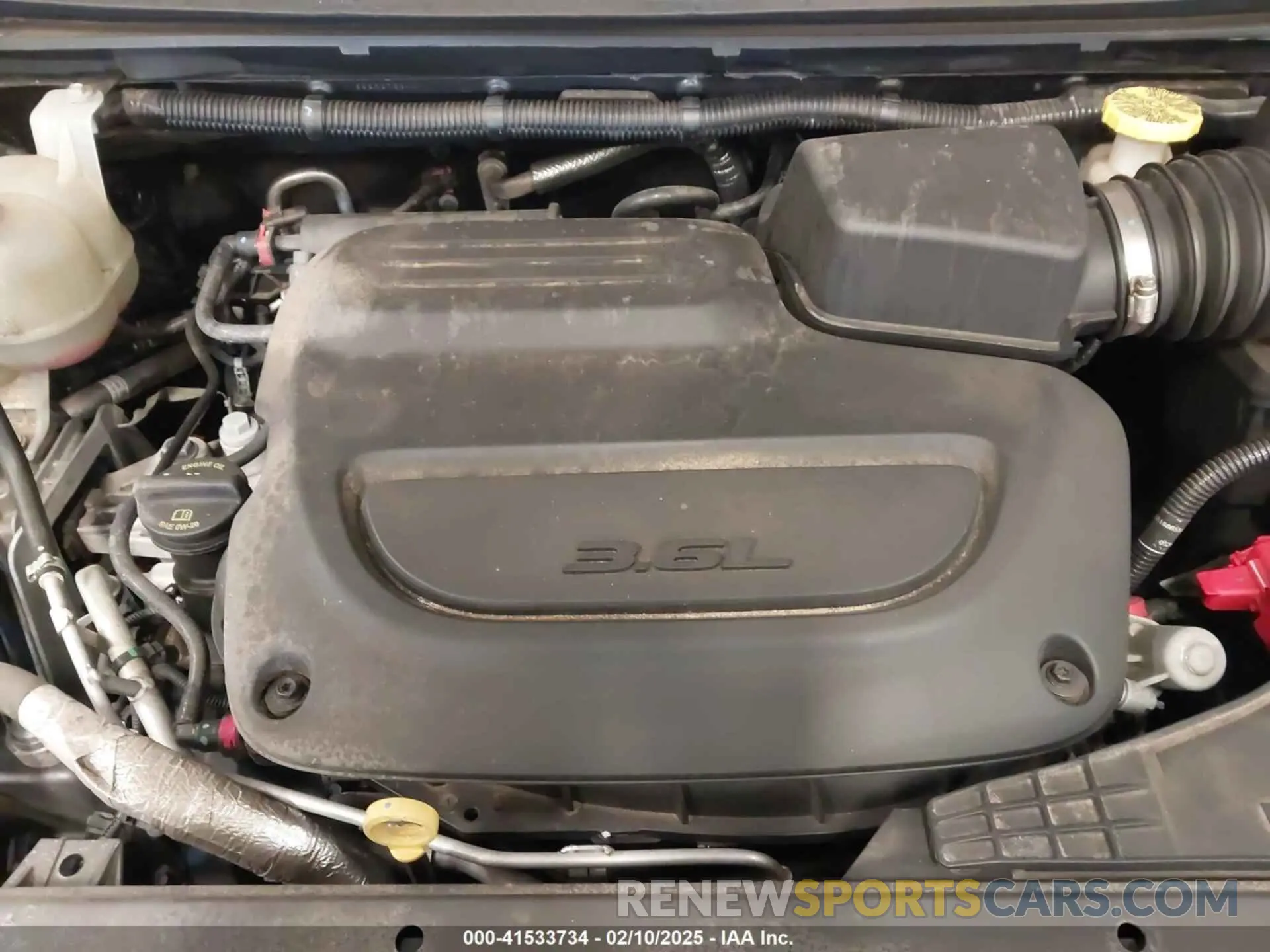 10 Photograph of a damaged car 2C4RC1BG6KR680879 CHRYSLER PACIFICA 2019