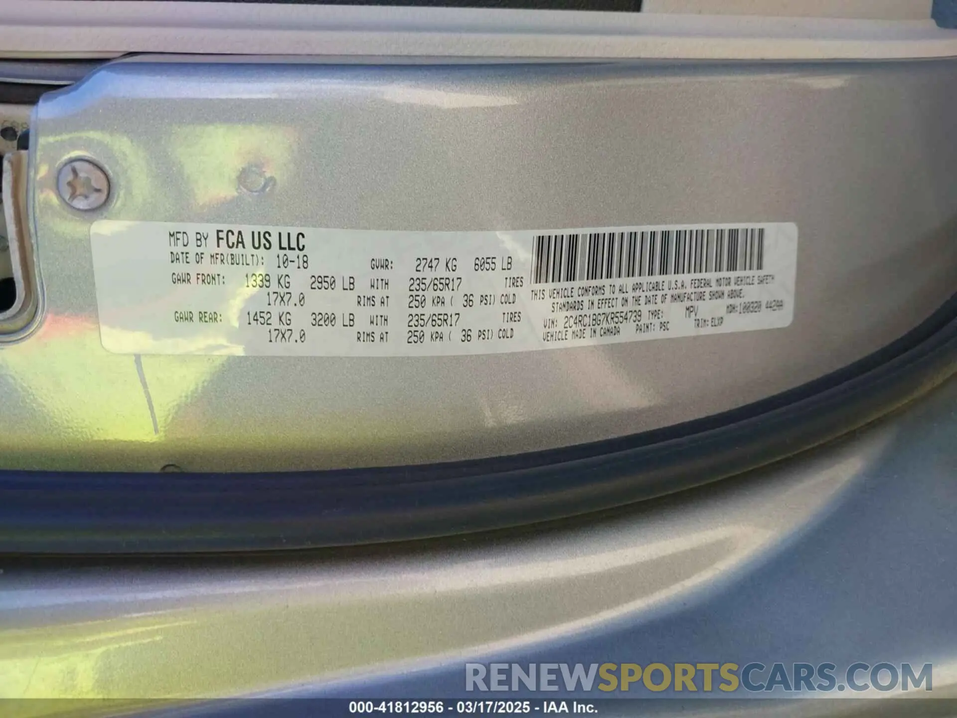 9 Фотография поврежденного автомобиля 2C4RC1BG7KR554739 CHRYSLER PACIFICA 2019