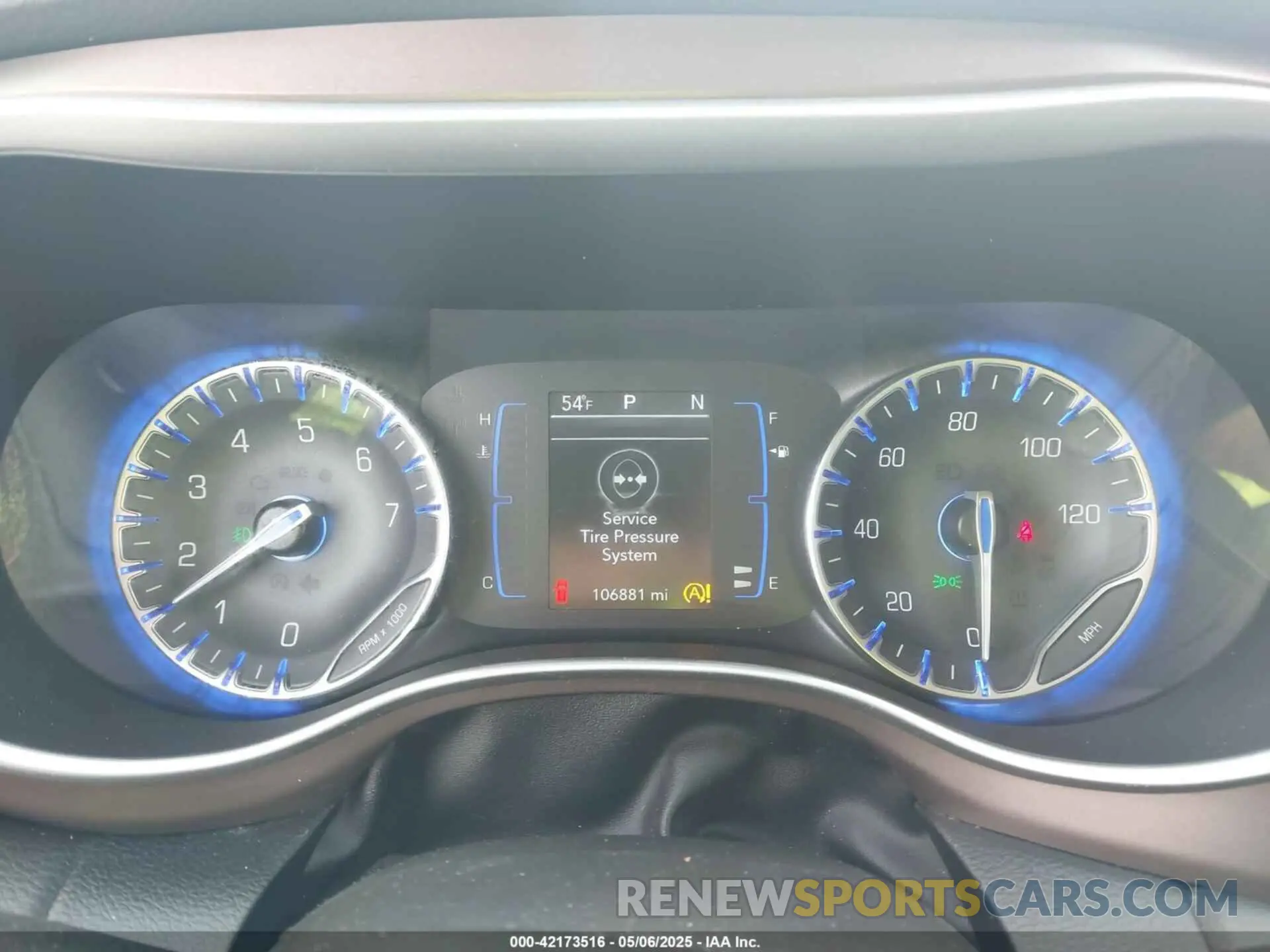 7 Фотография поврежденного автомобиля 2C4RC1BG7KR556247 CHRYSLER PACIFICA 2019
