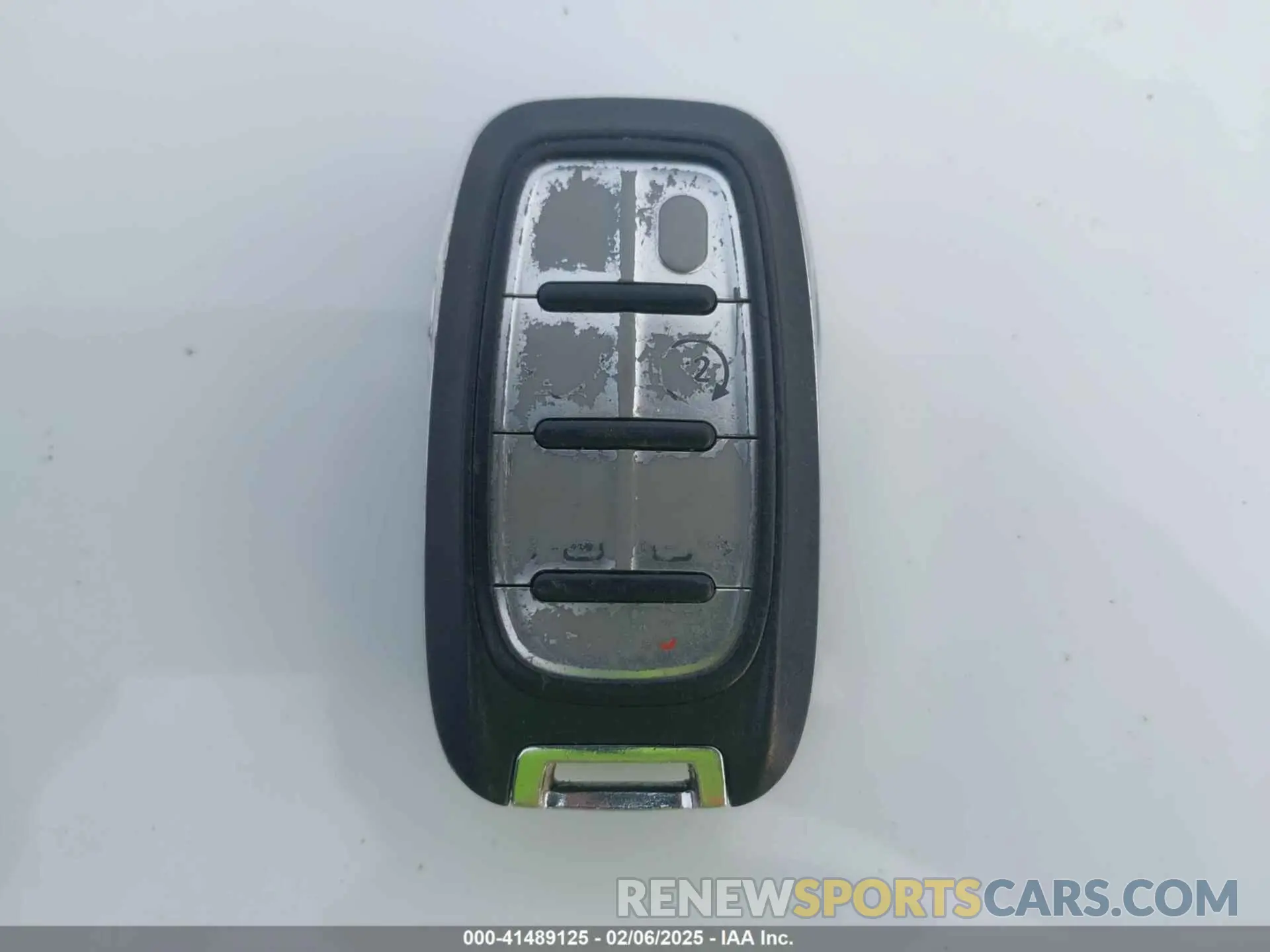 11 Фотография поврежденного автомобиля 2C4RC1BG7KR613188 CHRYSLER PACIFICA 2019
