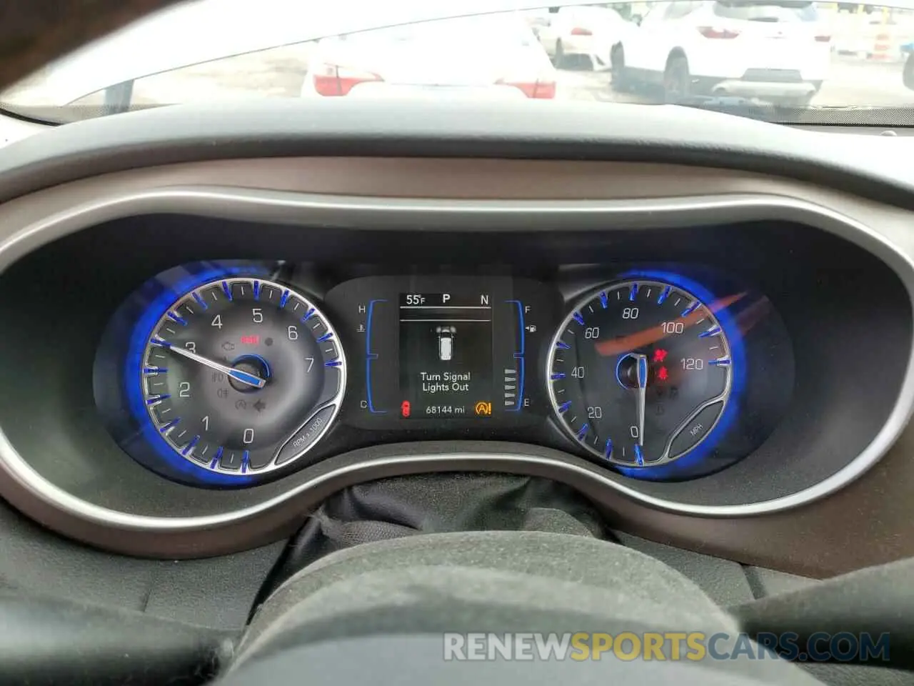 9 Фотография поврежденного автомобиля 2C4RC1BG7KR732004 CHRYSLER PACIFICA 2019