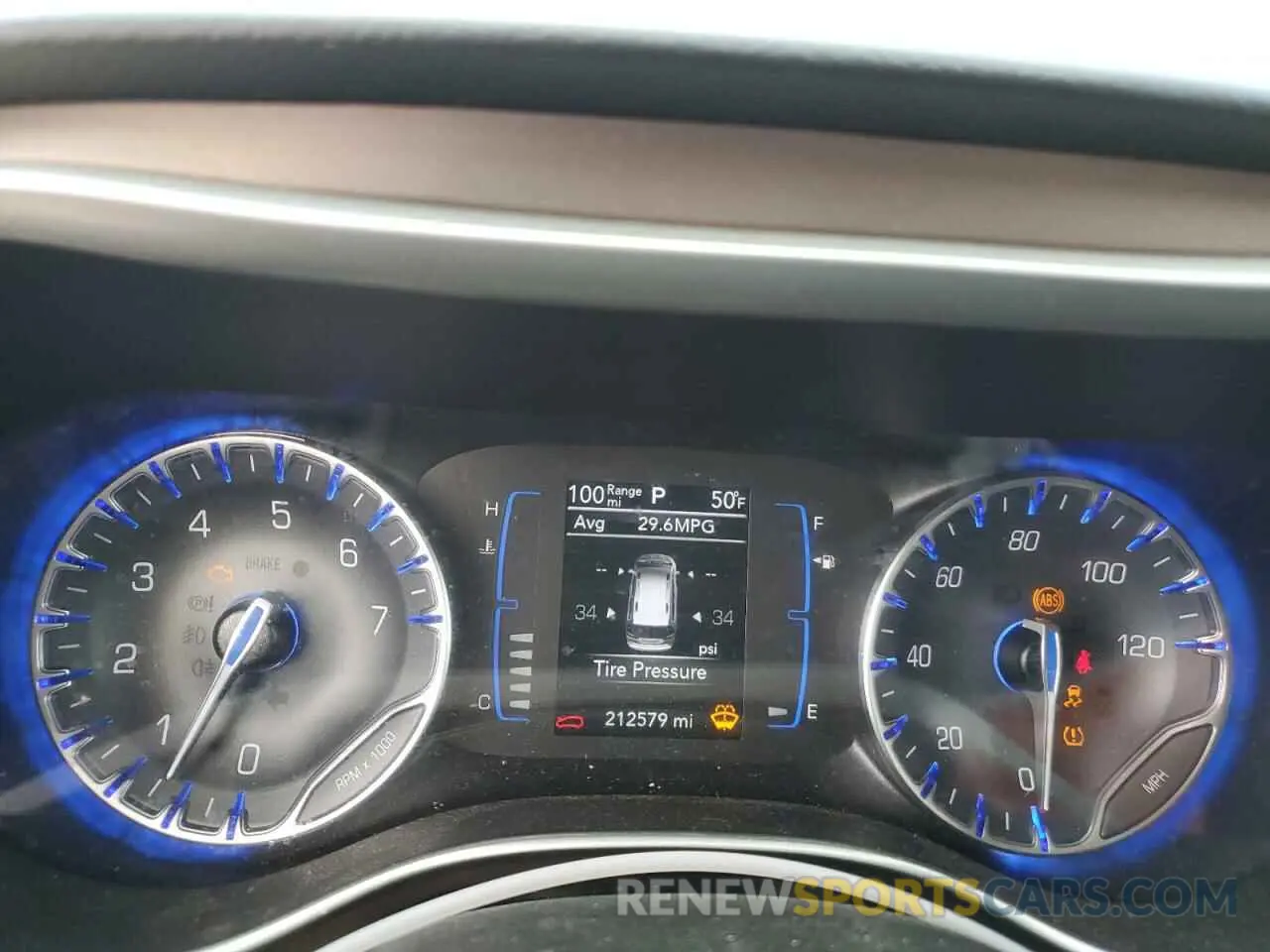 9 Photograph of a damaged car 2C4RC1BG8KR537190 CHRYSLER PACIFICA 2019