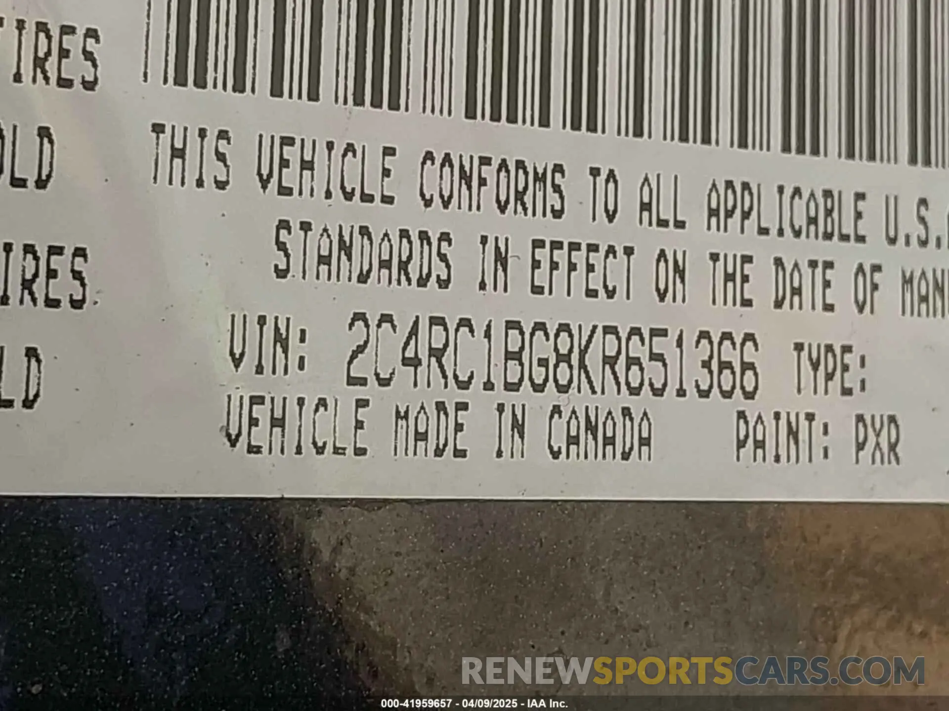 9 Фотография поврежденного автомобиля 2C4RC1BG8KR651366 CHRYSLER PACIFICA 2019