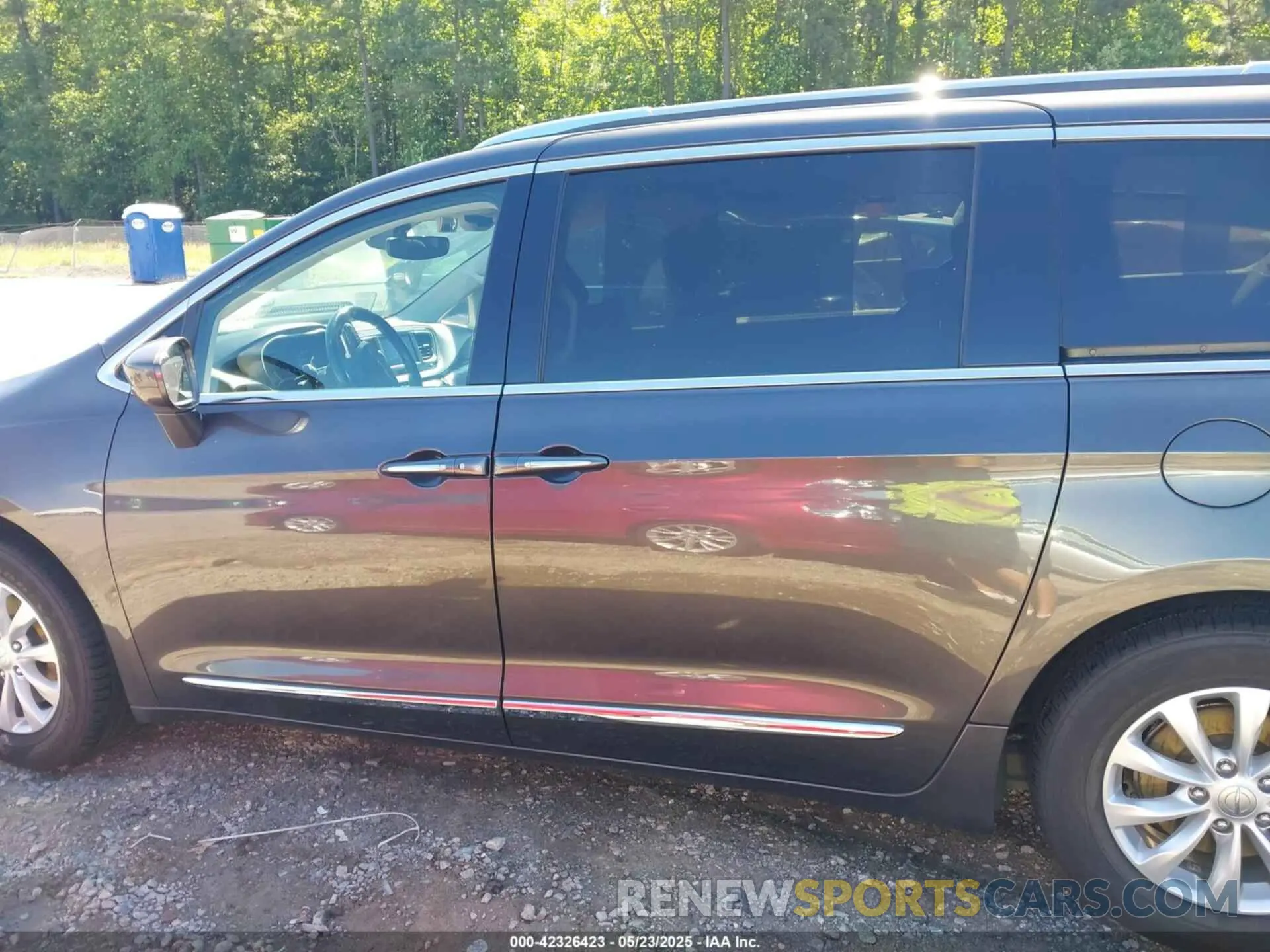 15 Фотография поврежденного автомобиля 2C4RC1BGXKR680562 CHRYSLER PACIFICA 2019