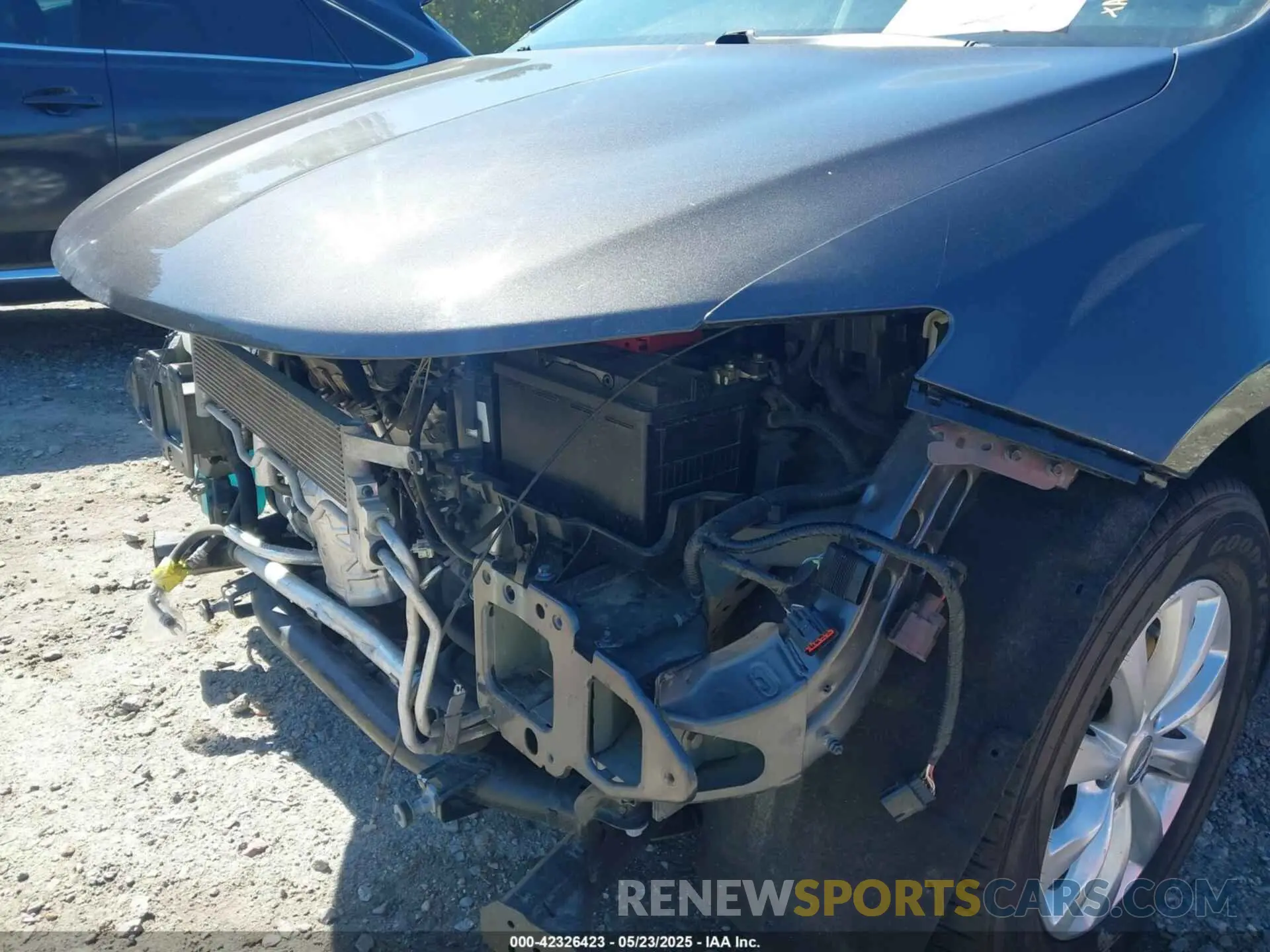 19 Фотография поврежденного автомобиля 2C4RC1BGXKR680562 CHRYSLER PACIFICA 2019