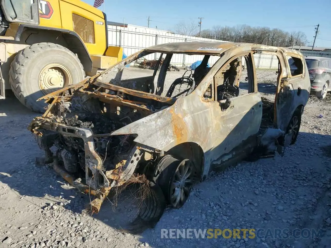 1 Photograph of a damaged car 2C4RC1BGXKR680674 CHRYSLER PACIFICA 2019