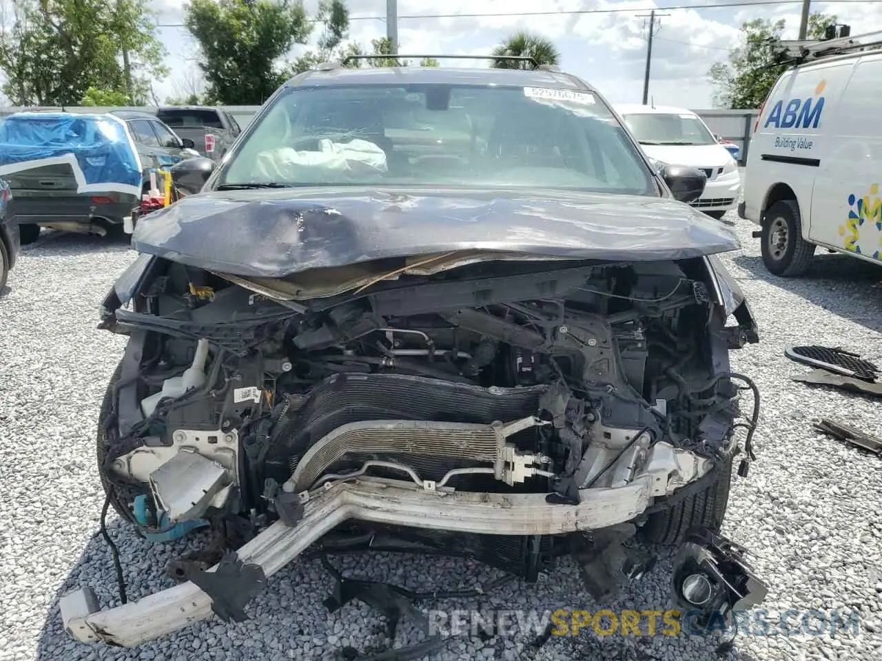 5 Фотография поврежденного автомобиля 2C4RC1BGXKR730196 CHRYSLER PACIFICA 2019