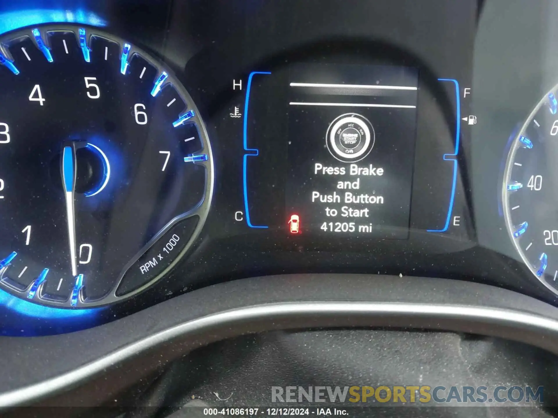 16 Photograph of a damaged car 2C4RC1CG5KR666552 CHRYSLER PACIFICA 2019