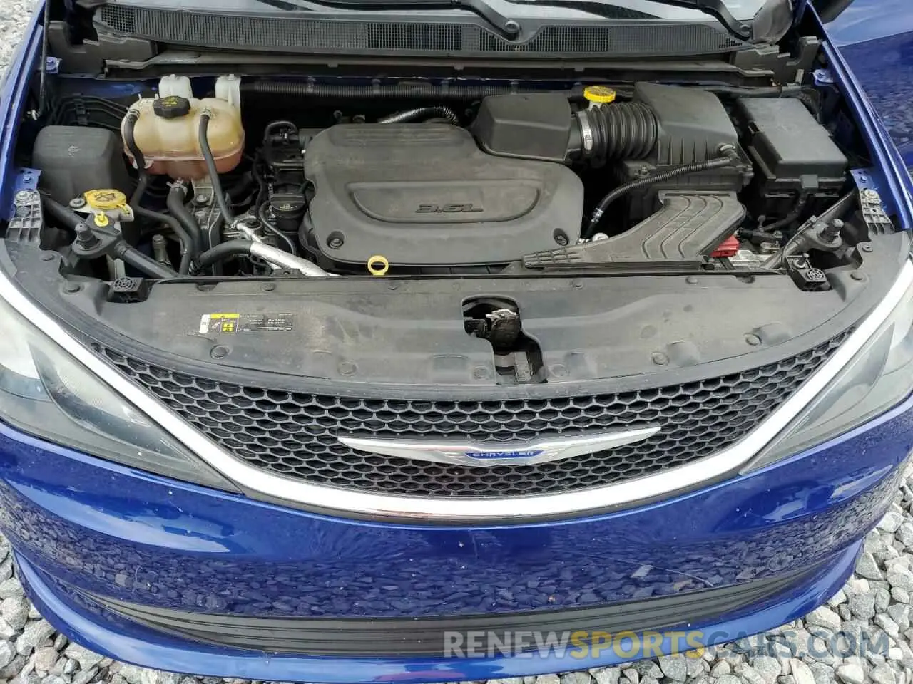 12 Photograph of a damaged car 2C4RC1CG8KR698542 CHRYSLER PACIFICA 2019
