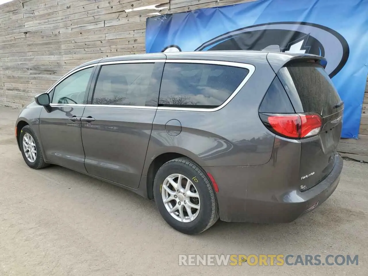 2 Фотография поврежденного автомобиля 2C4RC1DG6KR592766 CHRYSLER PACIFICA 2019