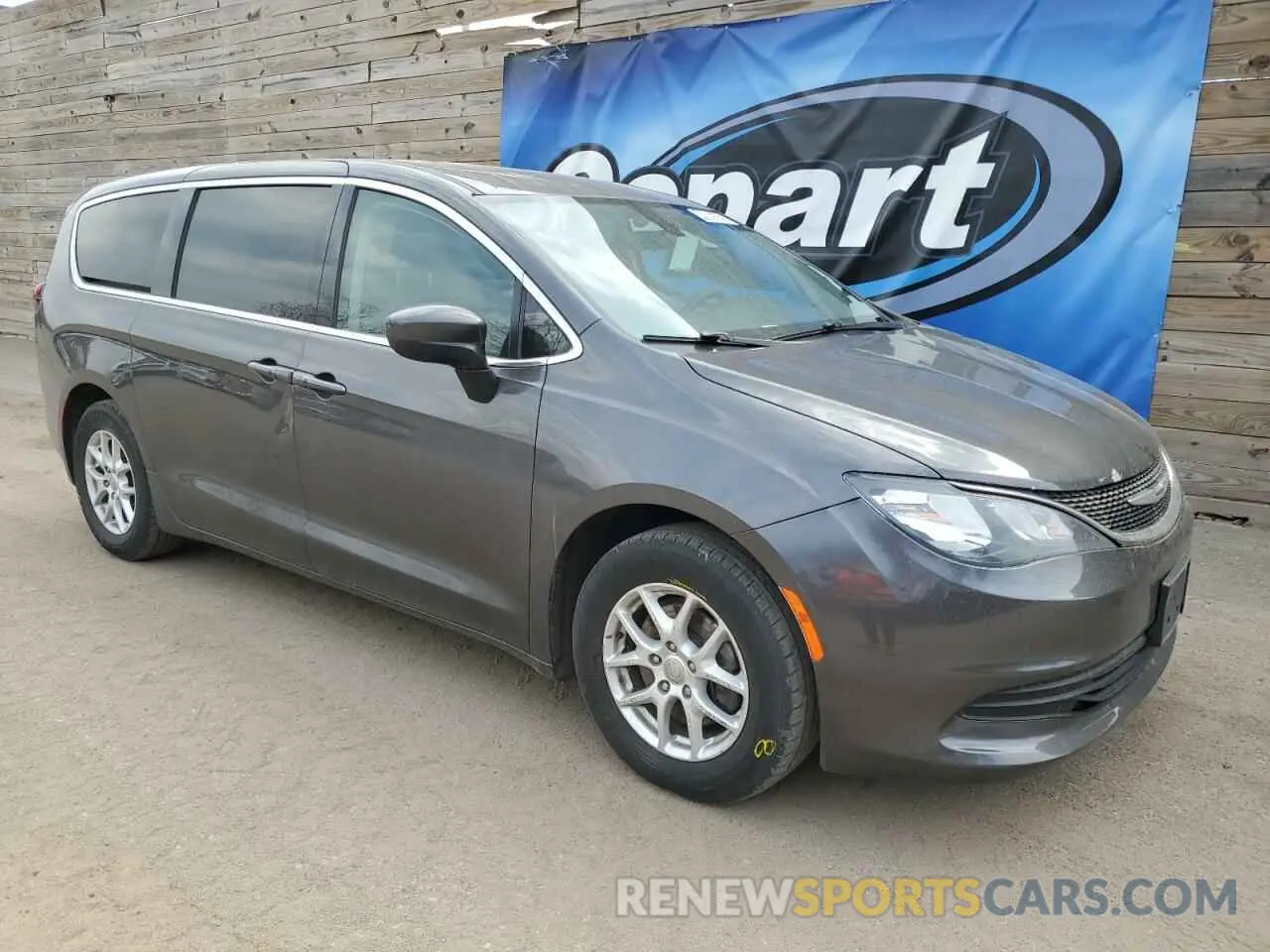 4 Фотография поврежденного автомобиля 2C4RC1DG6KR592766 CHRYSLER PACIFICA 2019