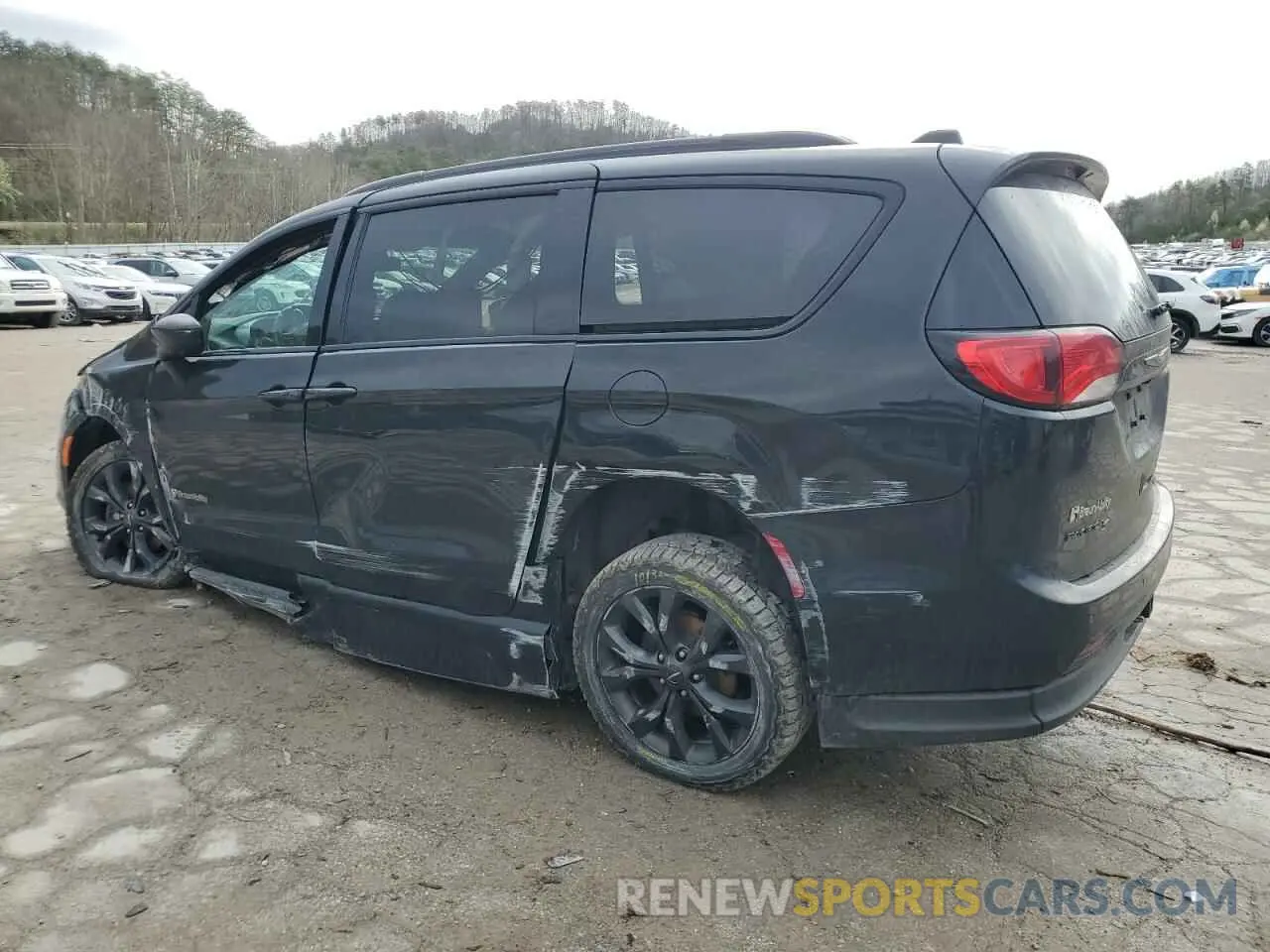 2 Фотография поврежденного автомобиля 2C4RC1EG0KR555095 CHRYSLER PACIFICA 2019