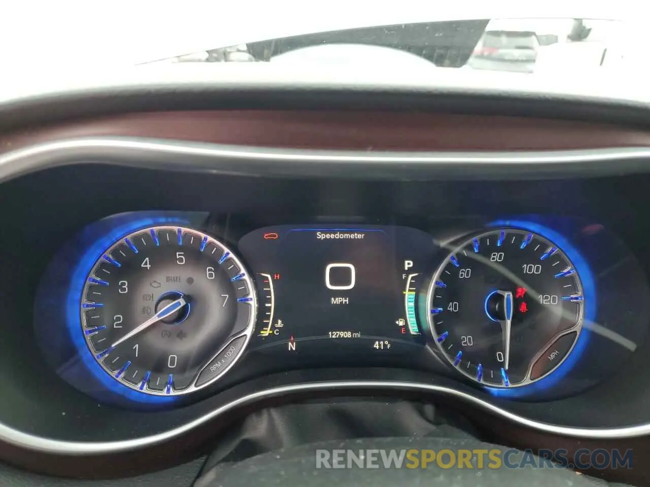 9 Photograph of a damaged car 2C4RC1EG0KR746614 CHRYSLER PACIFICA 2019