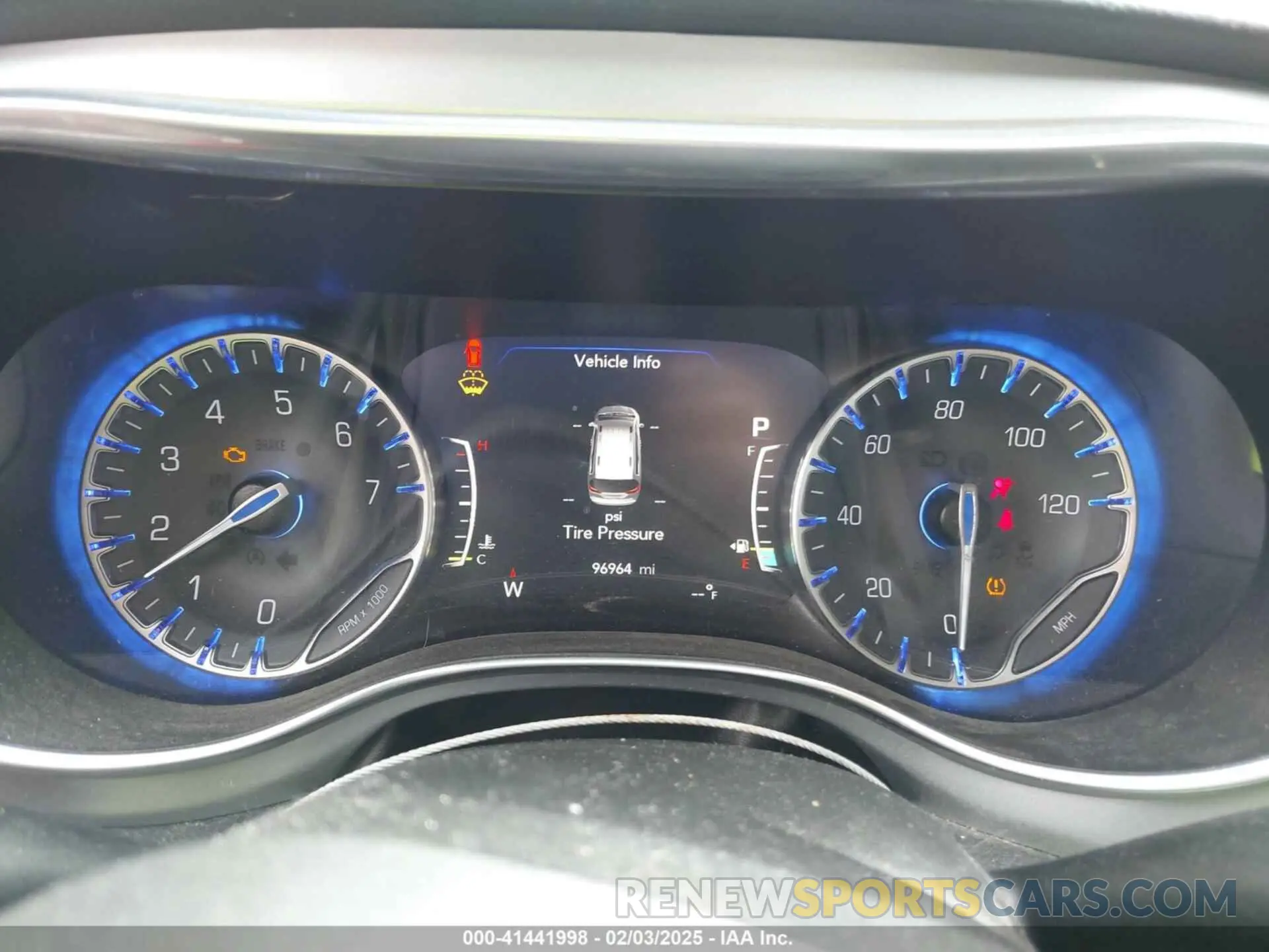 7 Photograph of a damaged car 2C4RC1EG5KR505566 CHRYSLER PACIFICA 2019