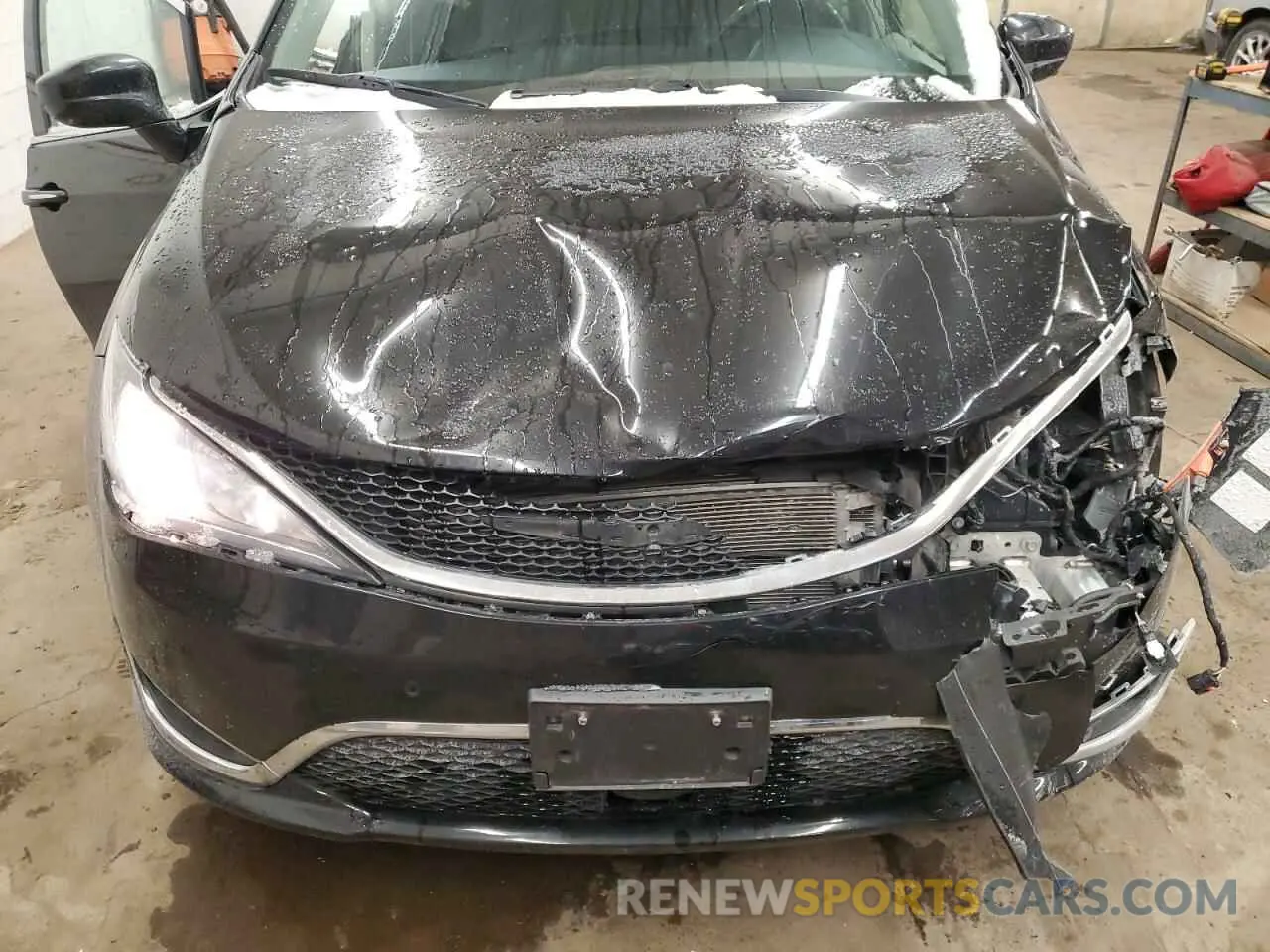 12 Фотография поврежденного автомобиля 2C4RC1EG6KR604641 CHRYSLER PACIFICA 2019