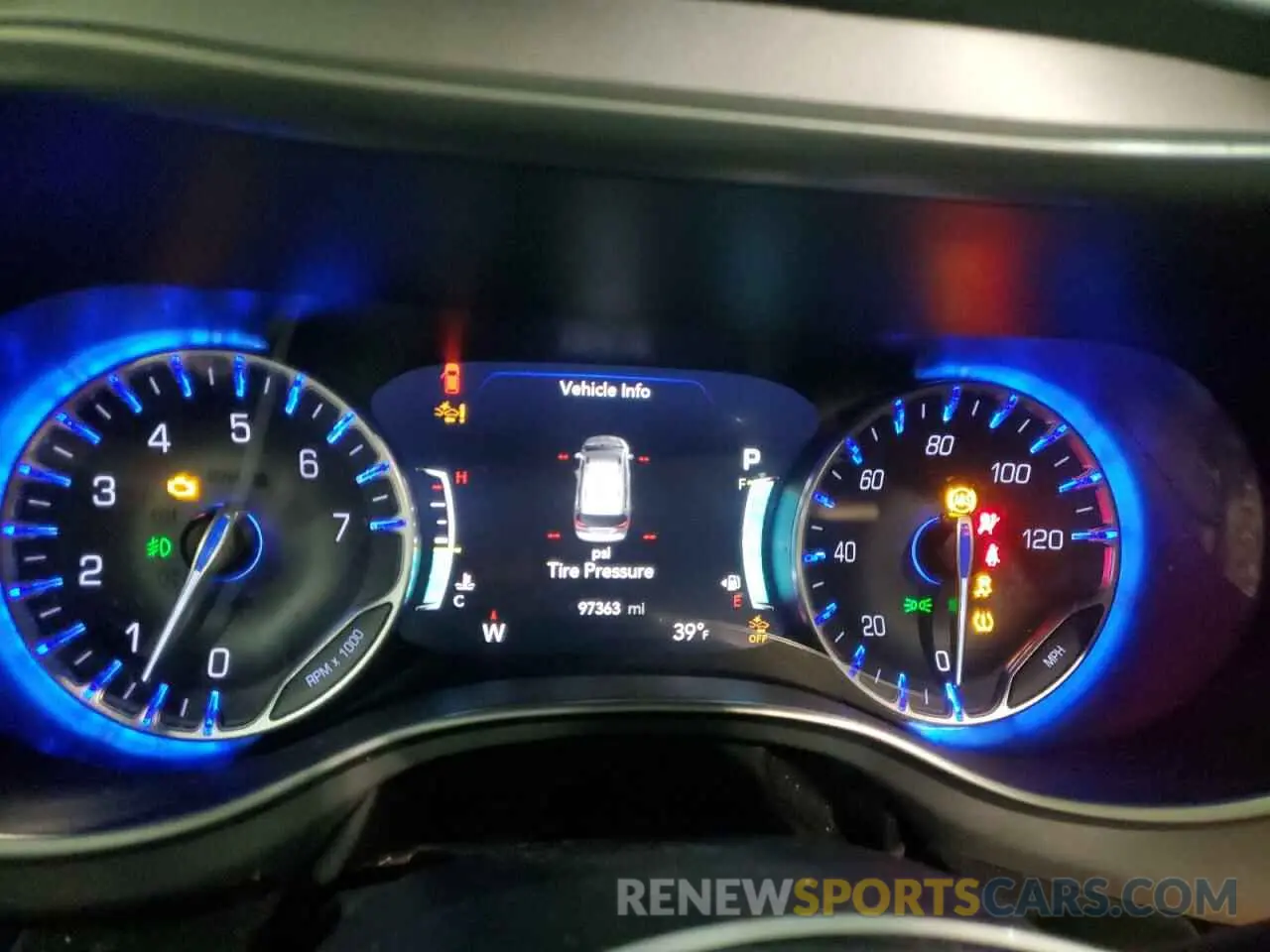 9 Photograph of a damaged car 2C4RC1EG9KR644096 CHRYSLER PACIFICA 2019