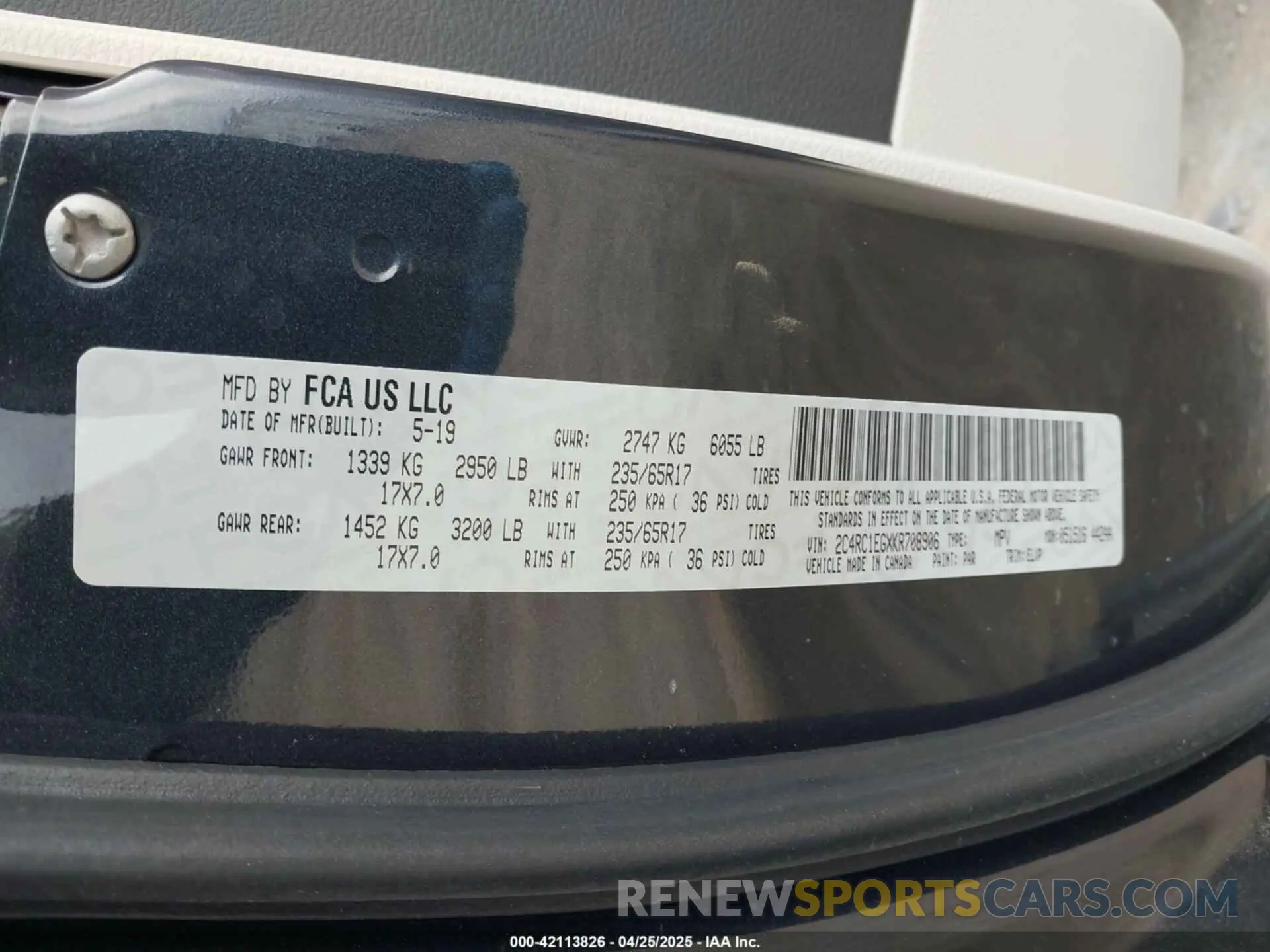 9 Фотография поврежденного автомобиля 2C4RC1EGXKR708906 CHRYSLER PACIFICA 2019