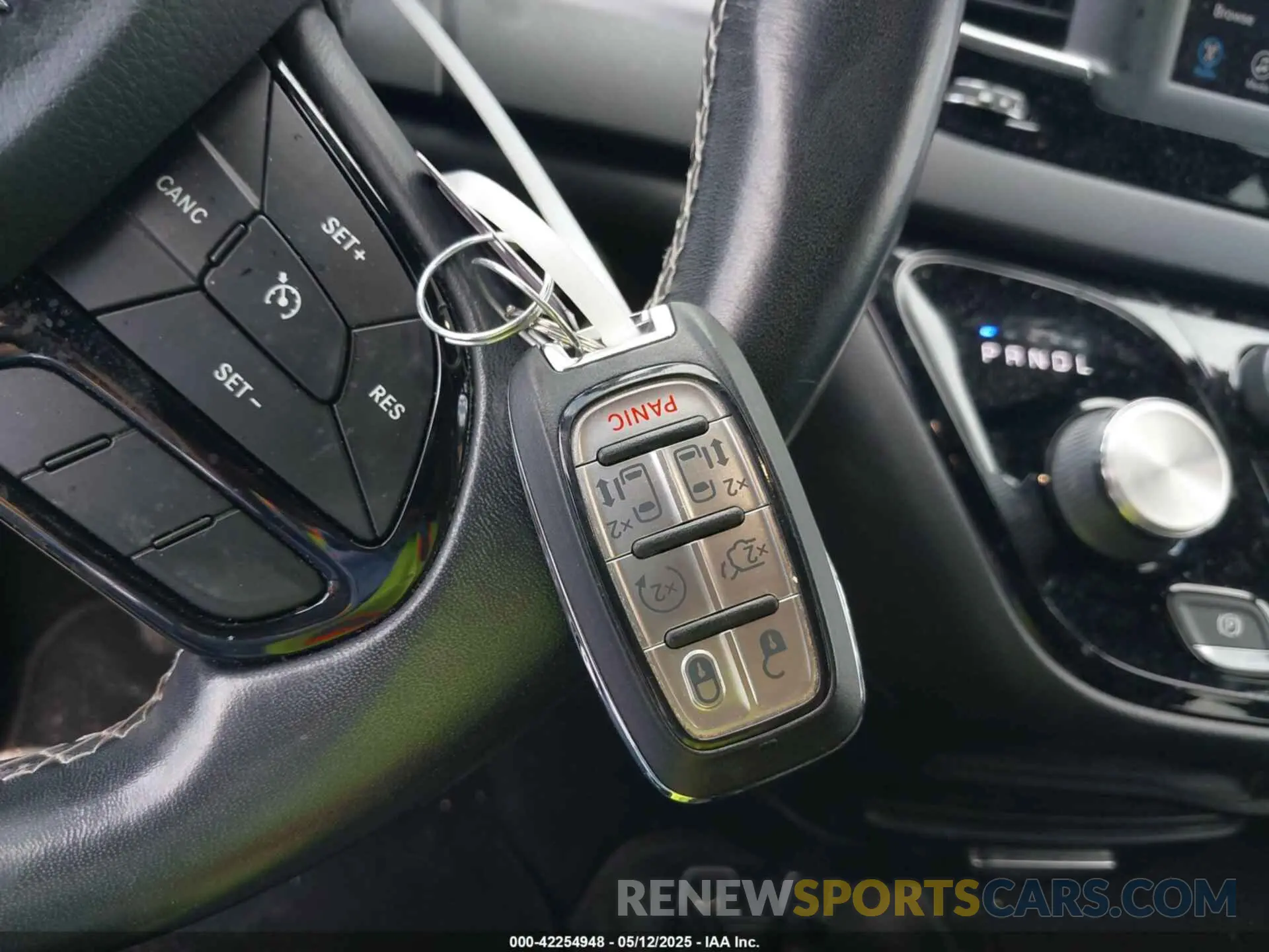 11 Photograph of a damaged car 2C4RC1FG0KR574955 CHRYSLER PACIFICA 2019
